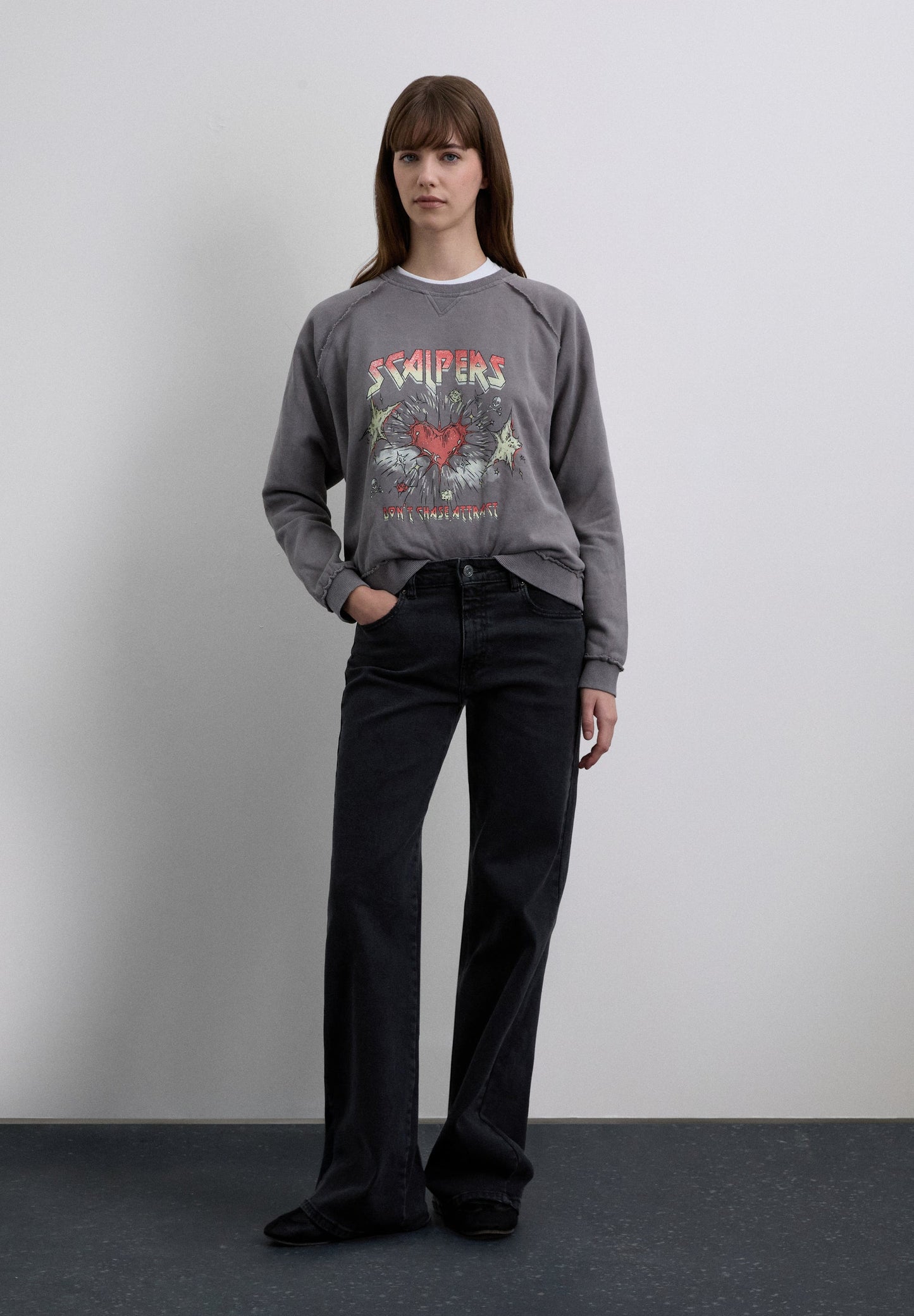 HOODY AUS BAUMWOLLE MIT PRINT