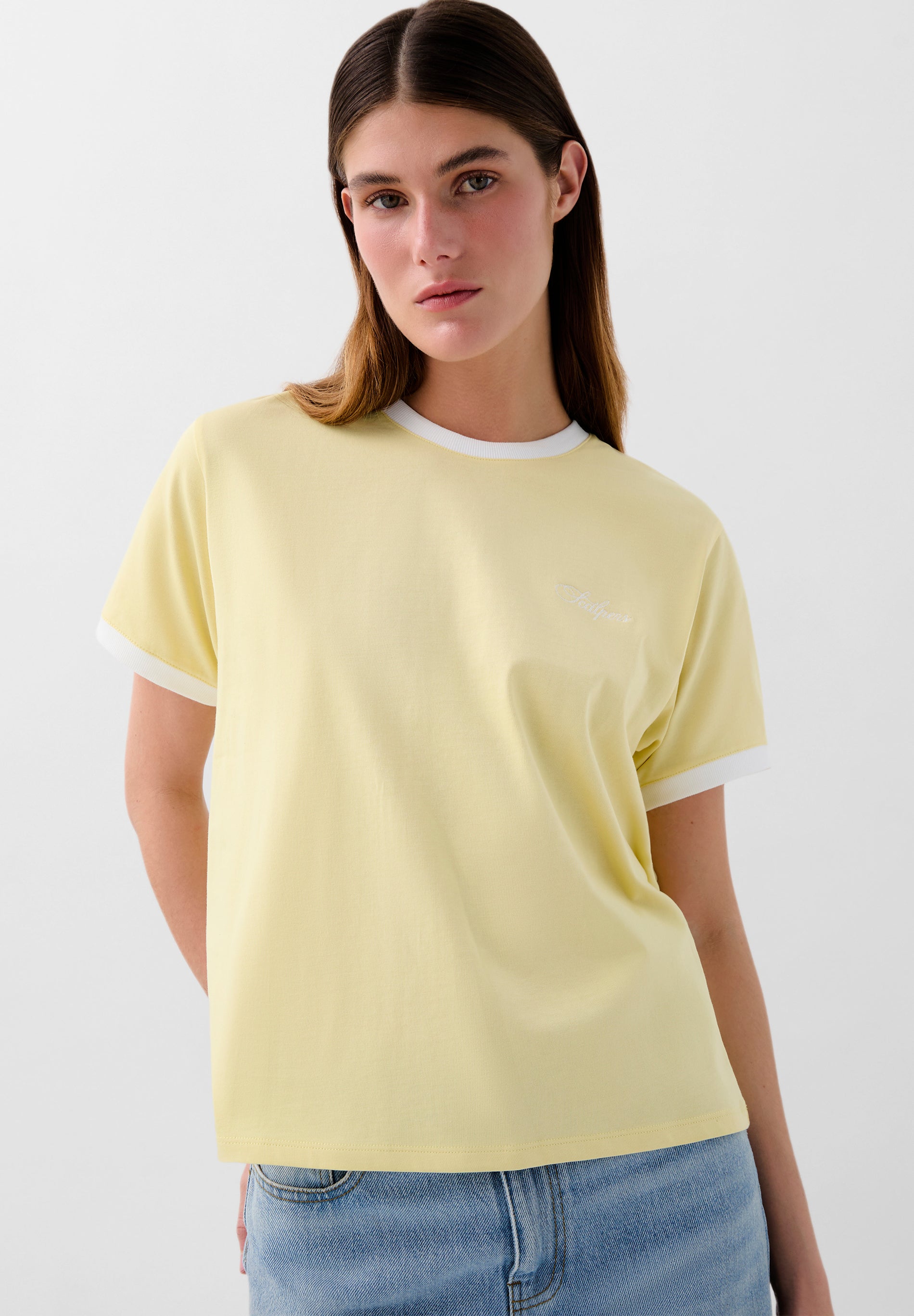 BICOLOUR TEE WITH CONTRAST RIBBING