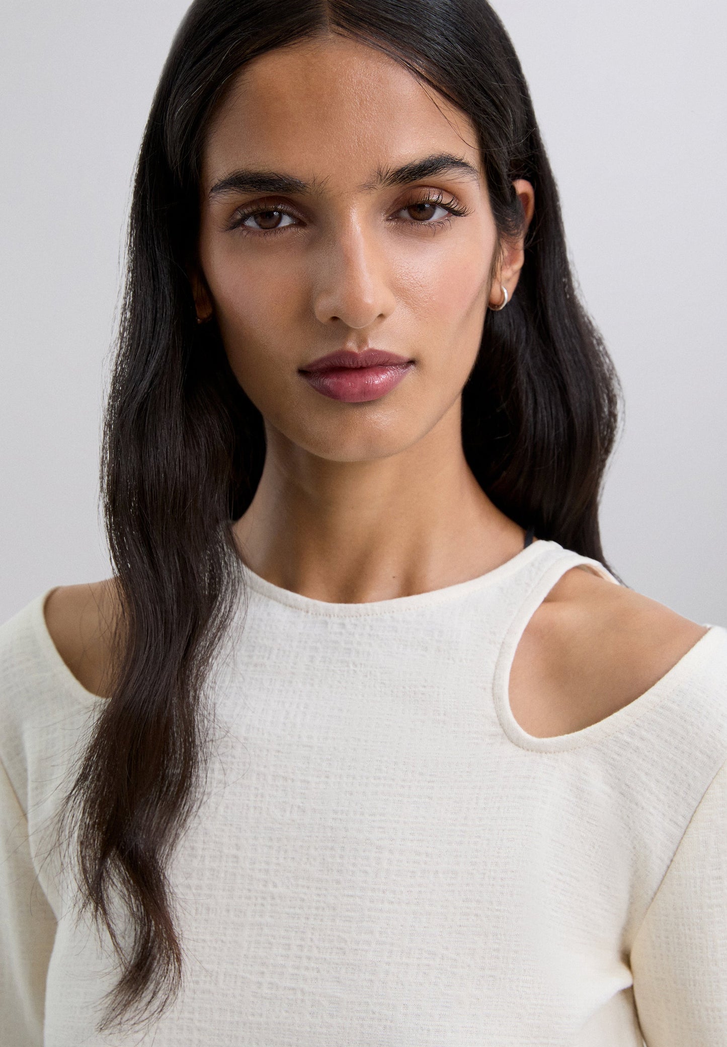 T-SHIRT LANGE MOUW ASYMMETRISCH