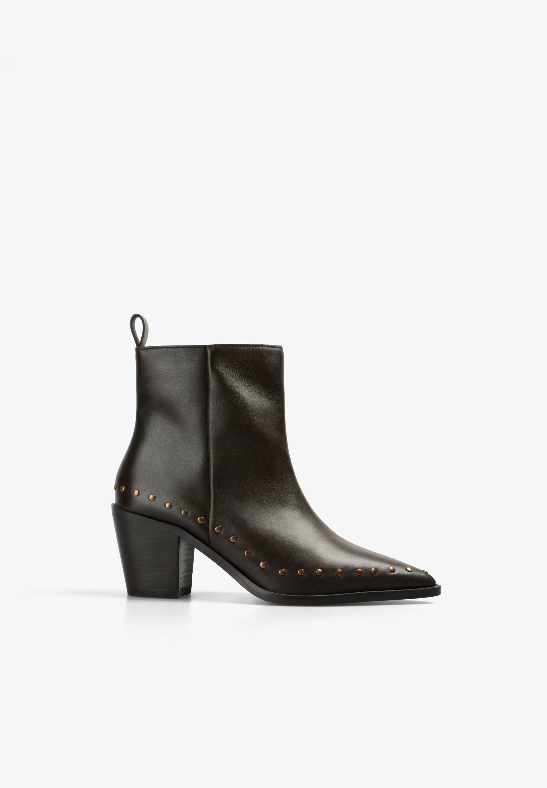 STUDDED LEATHER BOOTS