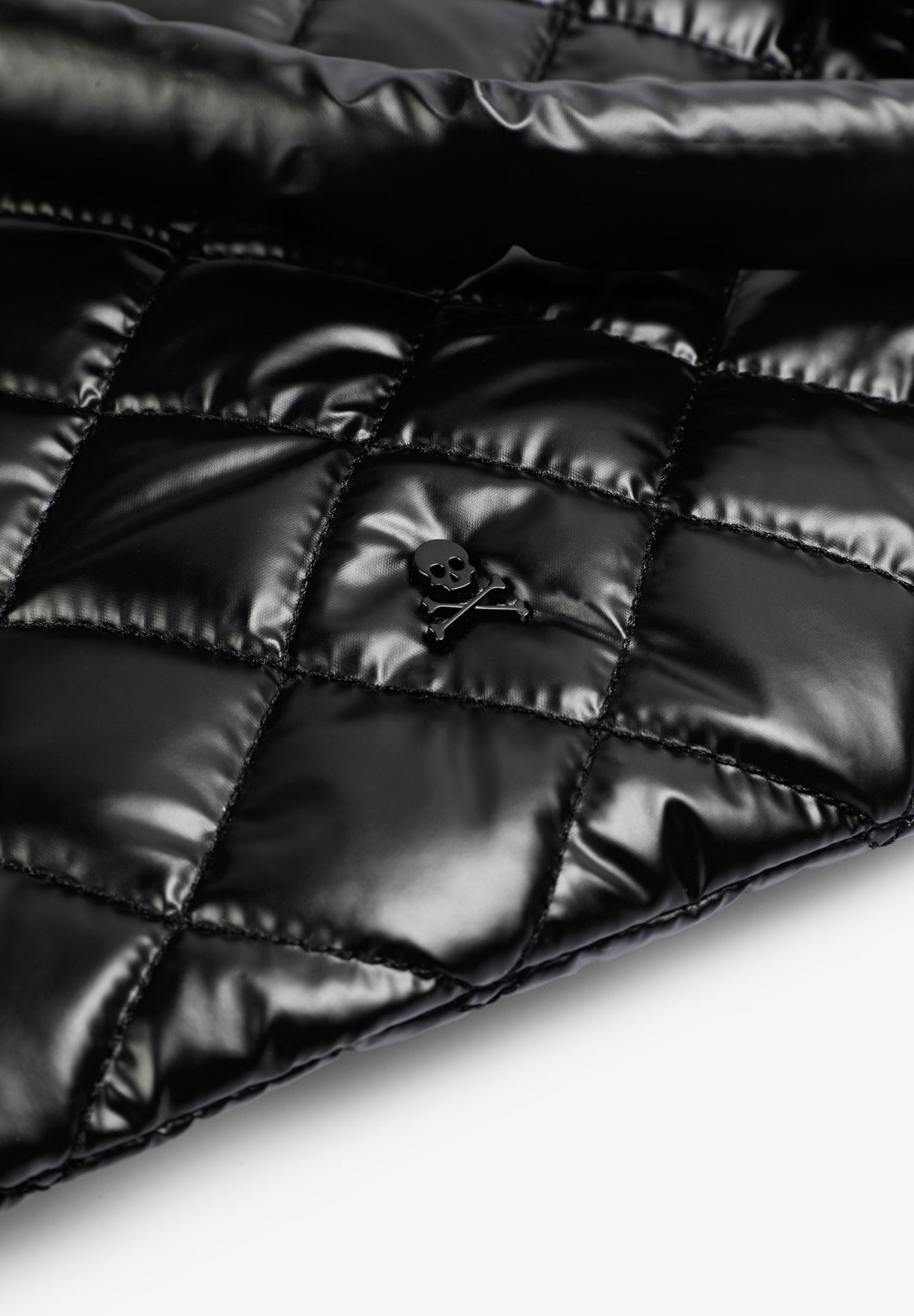 PORTEFEUILLE MATELASSÉ SKULL