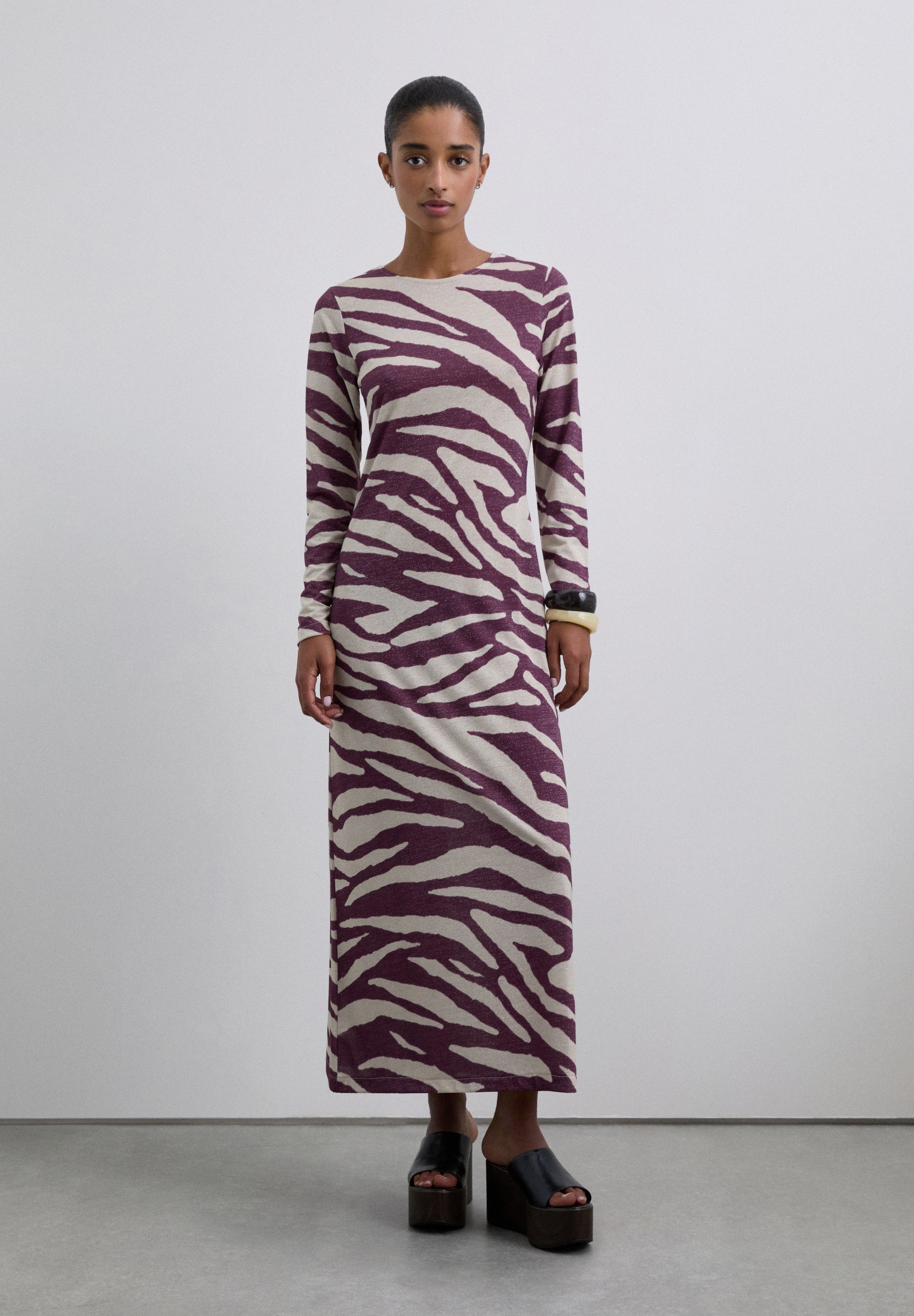 ROBE LONGUE MOTIF ANIMAL