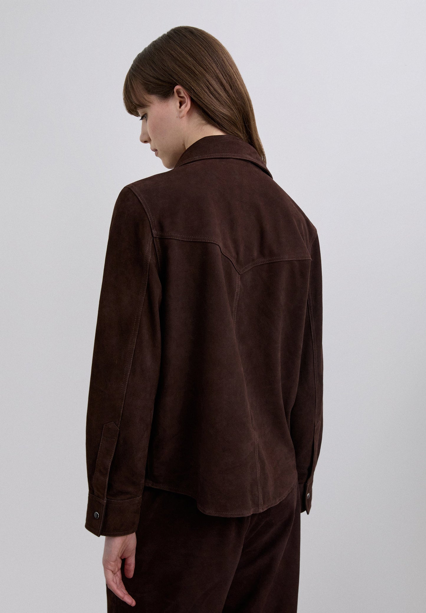 SUÈDE SHIRT MET STUDS