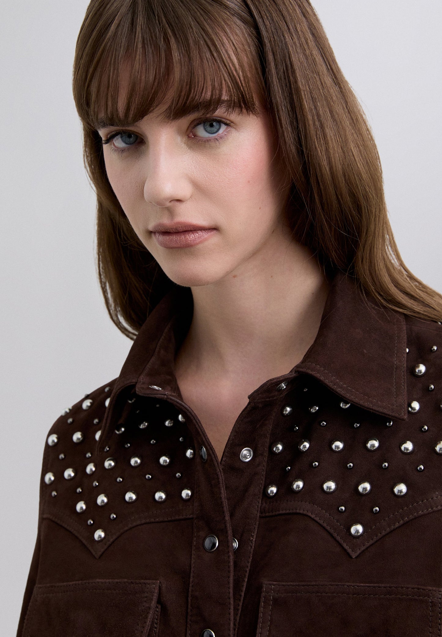 SUÈDE SHIRT MET STUDS