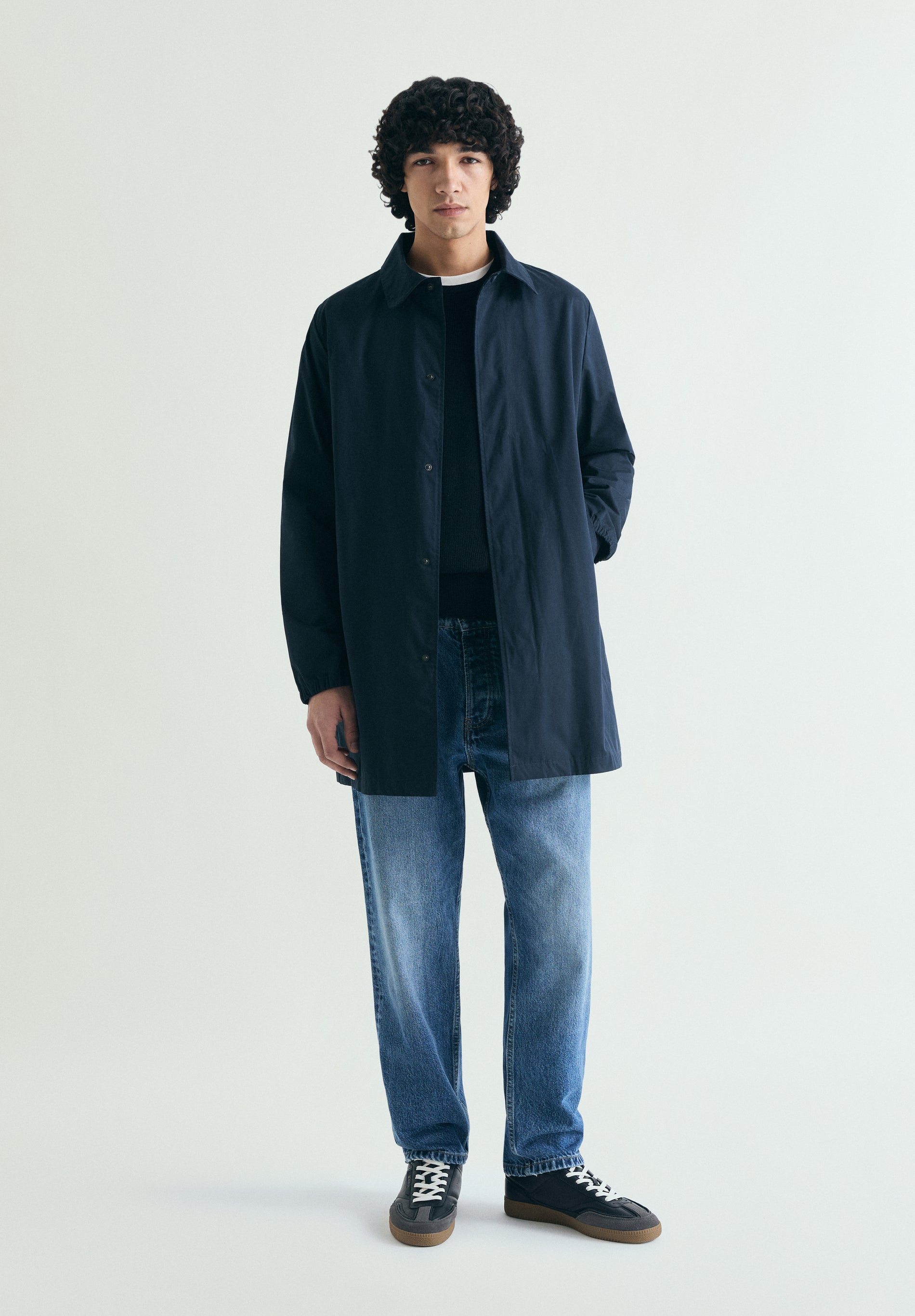 PARKA WITH DETACHABLE HOOD