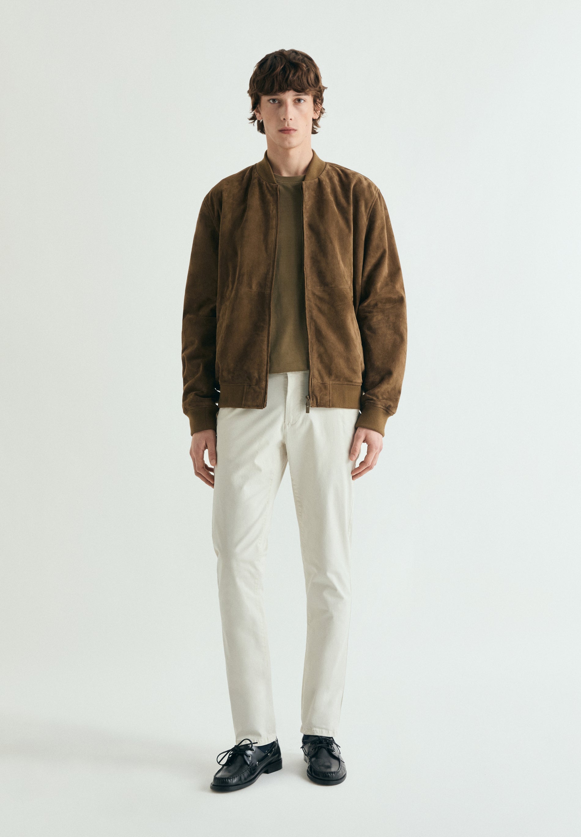 SLIM FIT CHINOS