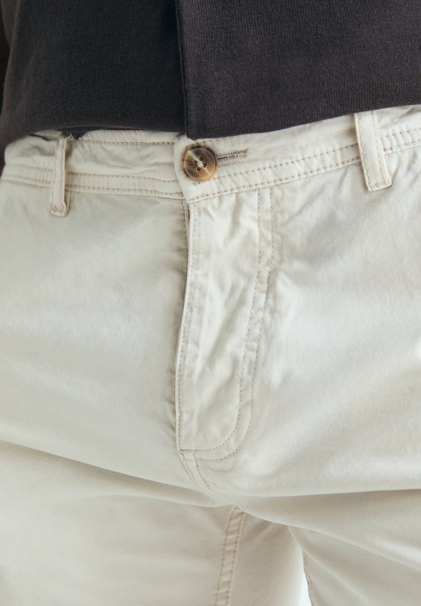 BASIC-BERMUDA AUS ÖKOLOGISCH HERGESTELLTER BAUMWOLLE