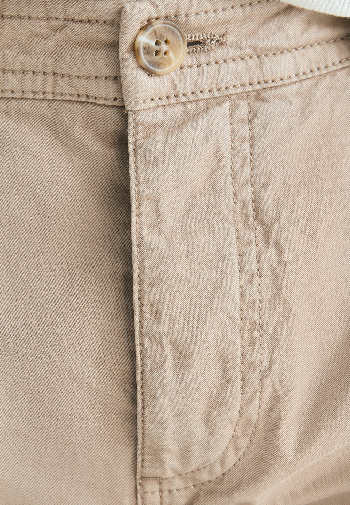 BASIC ORGANIC COTTON BERMUDA SHORTS