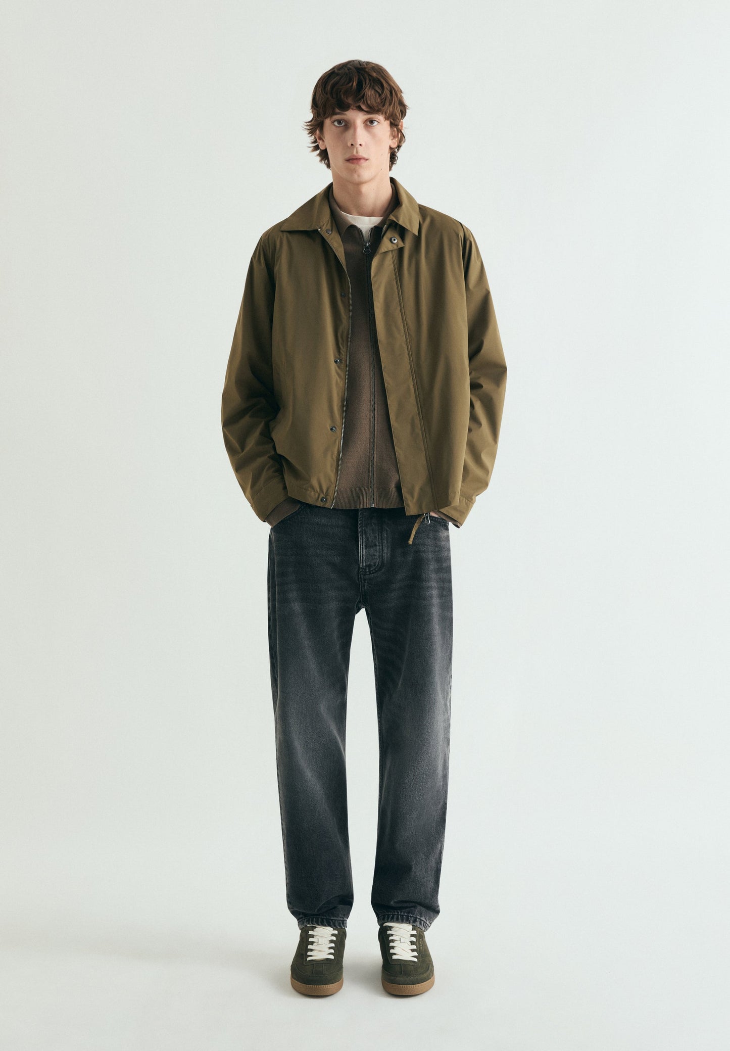 VESTE TECHNIQUE AVEC FERMETURE ÉCLAIR