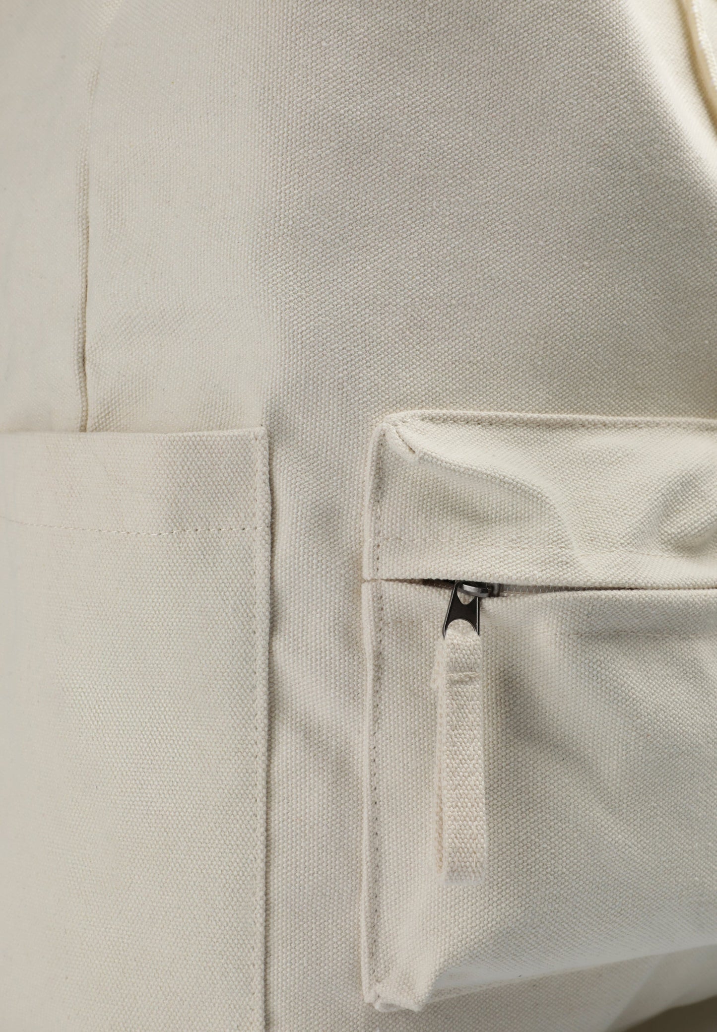 CANVAS BACKPACK WITH ADJUSTABLE DRAWSTRING
