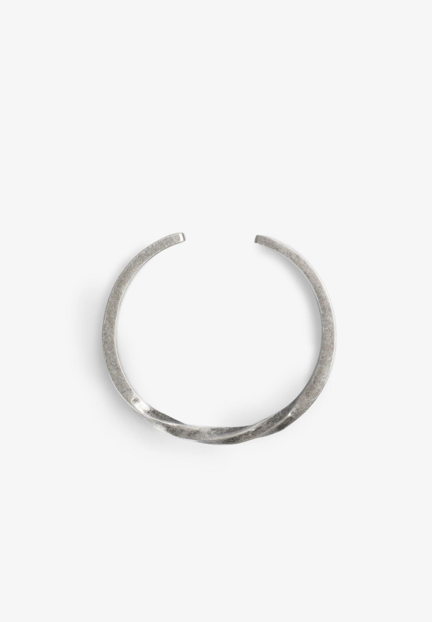 BRAIDED METAL BRACELET