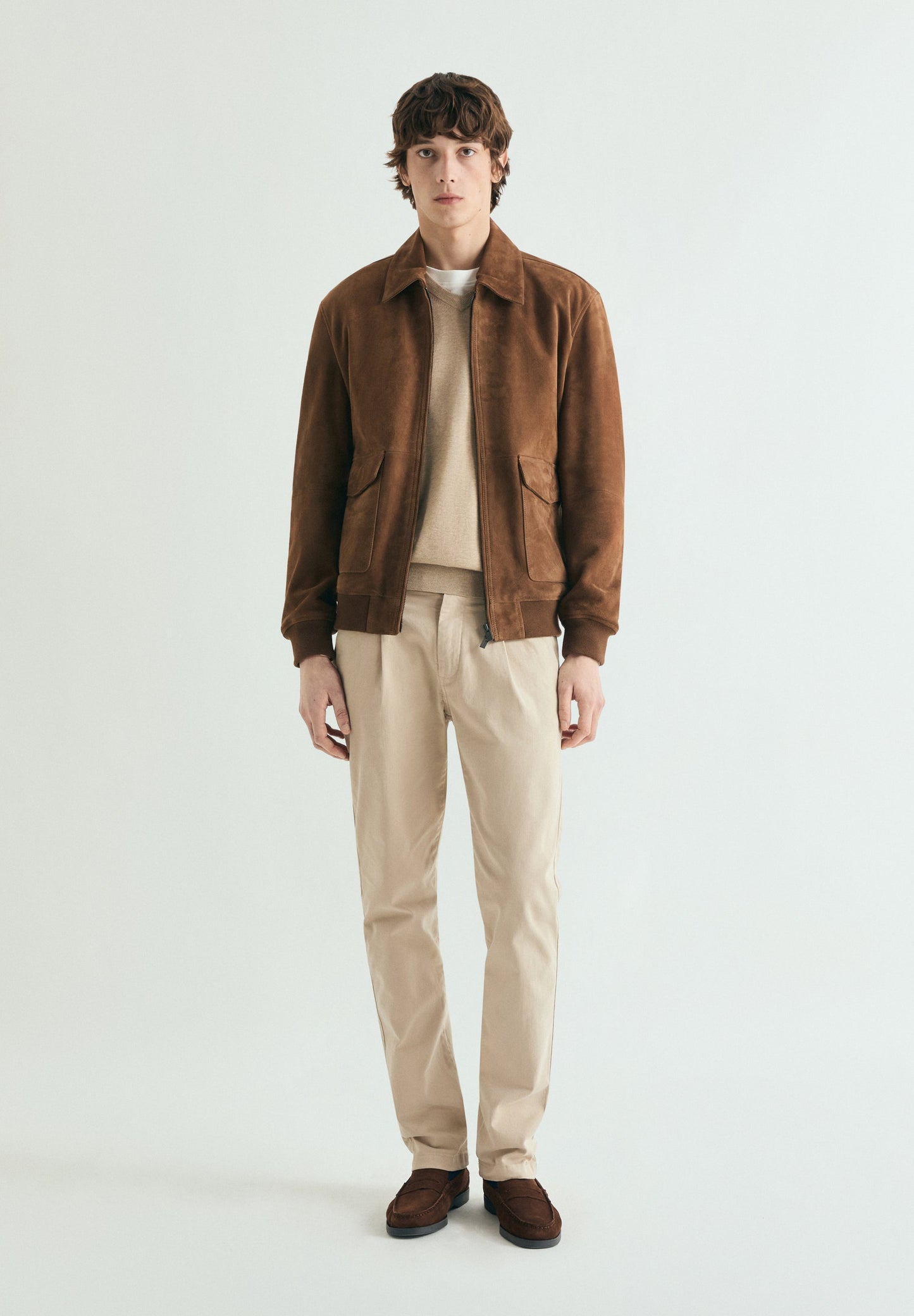 SUPIMA-PULLOVER MIT FARBLICH PASSENDER STICKEREI