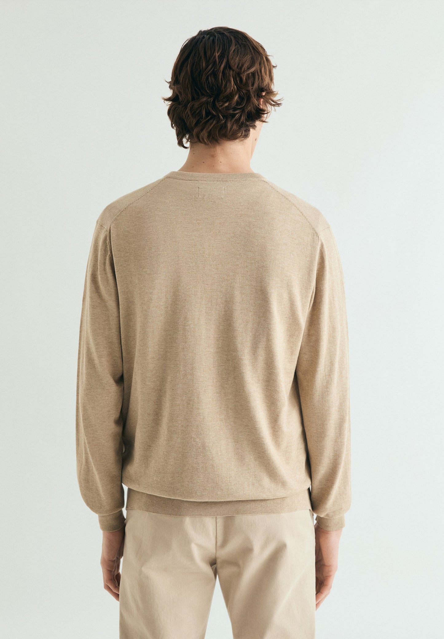 SUPIMA-PULLOVER MIT FARBLICH PASSENDER STICKEREI