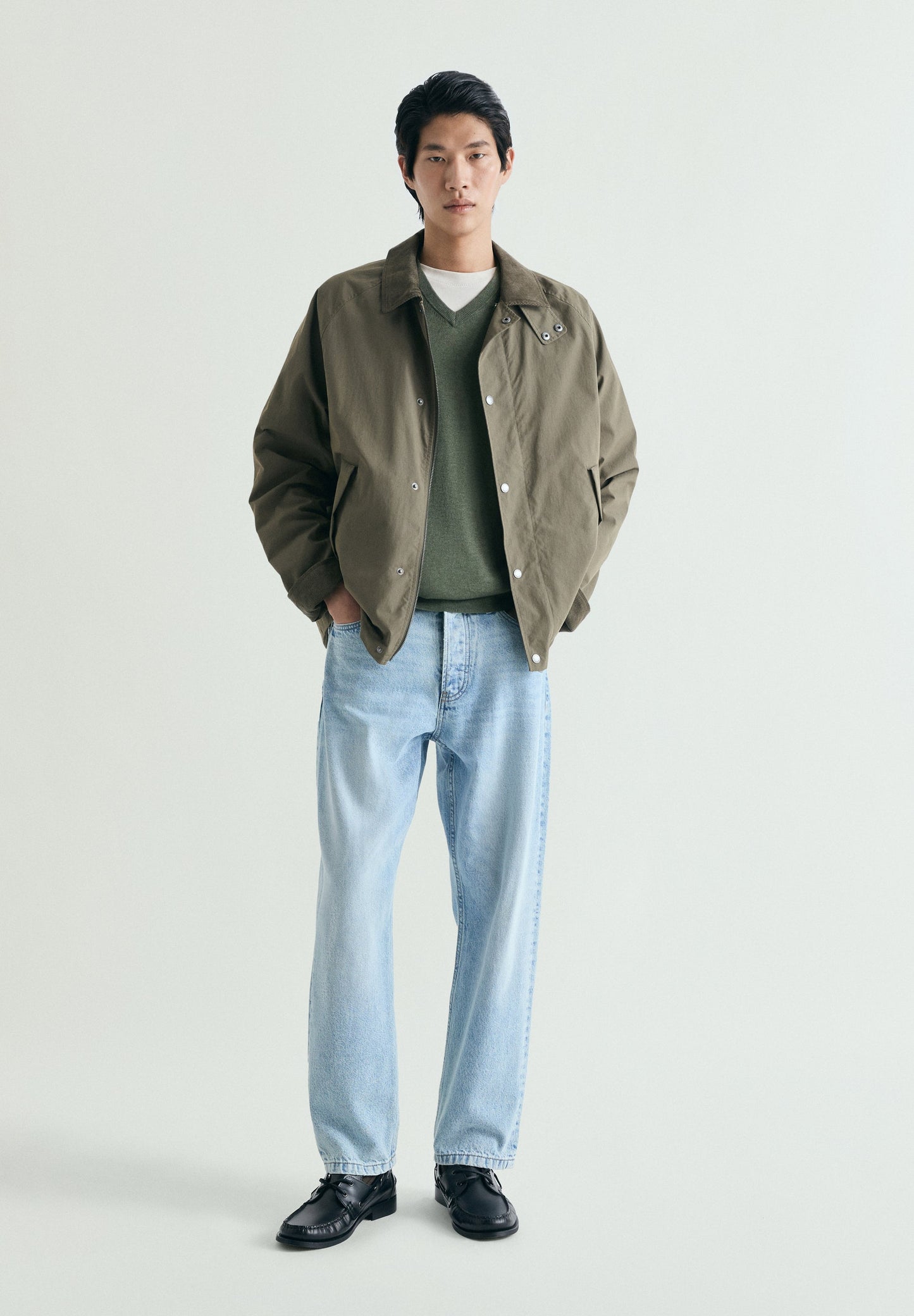 MAGLIA SUPIMA RICAMO TONO SU TONO