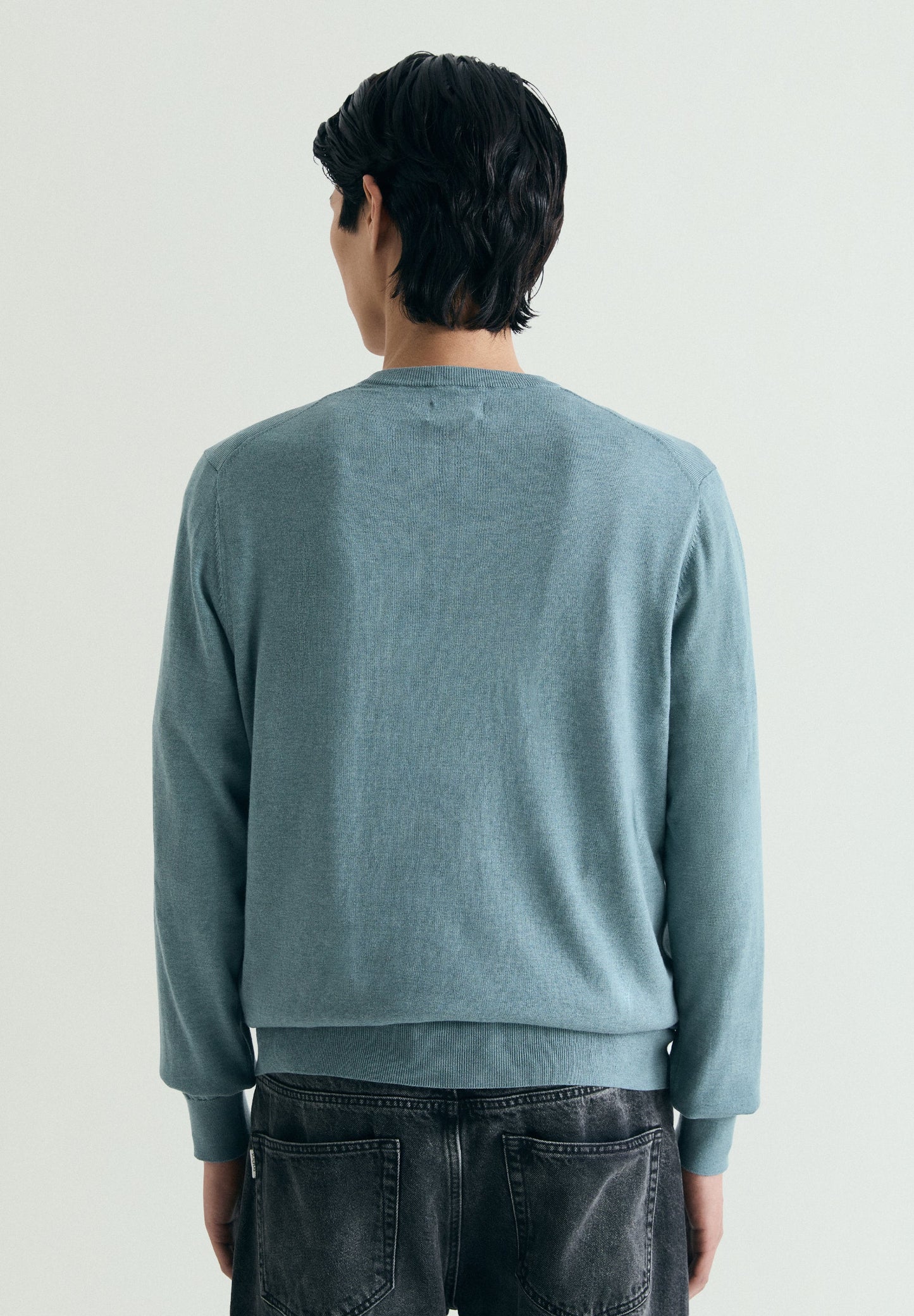 MAGLIA SUPIMA RICAMO TONO SU TONO