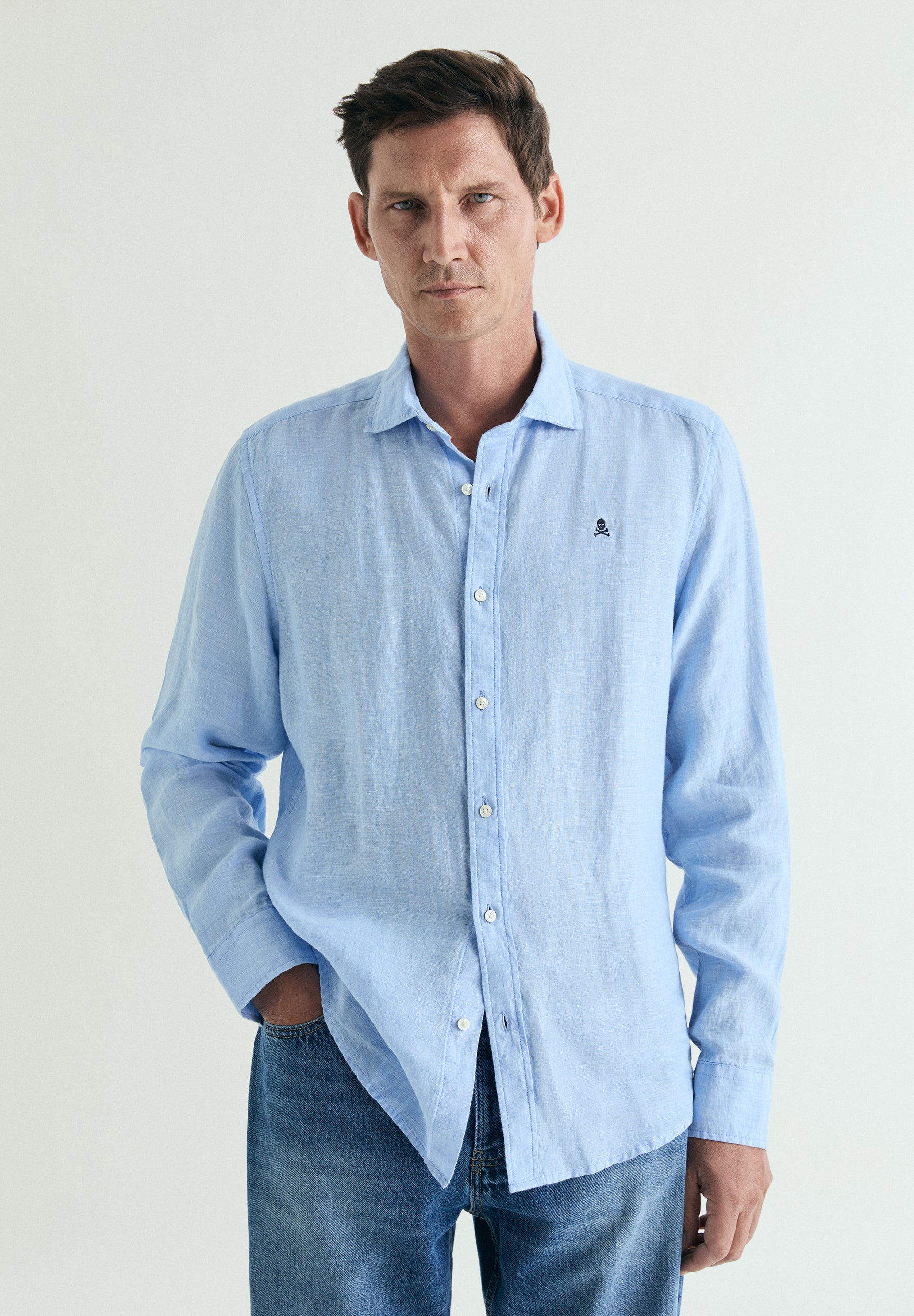 SLIM FIT LINEN SHIRT