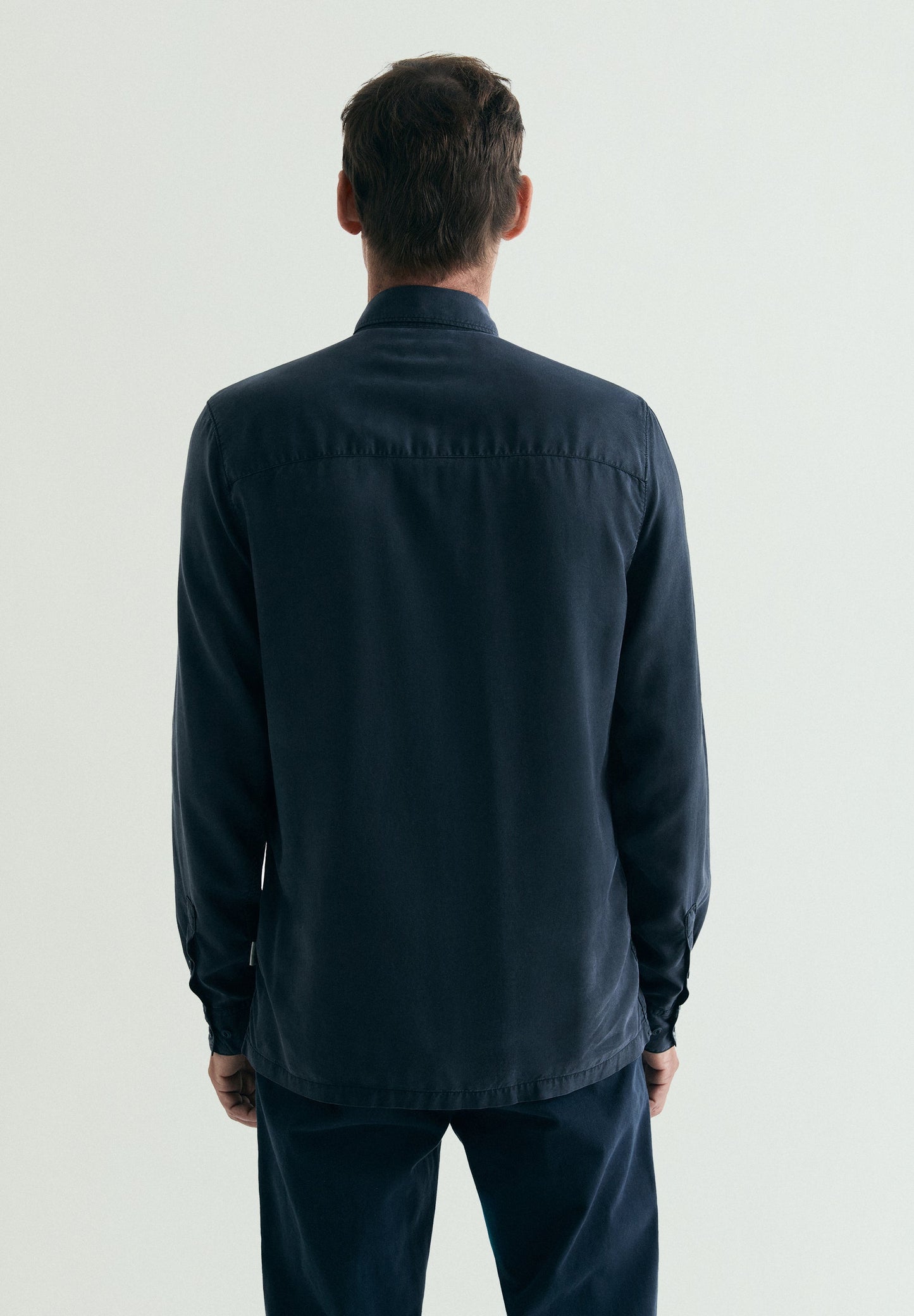 CAMICIA TASCA ANTERIORE