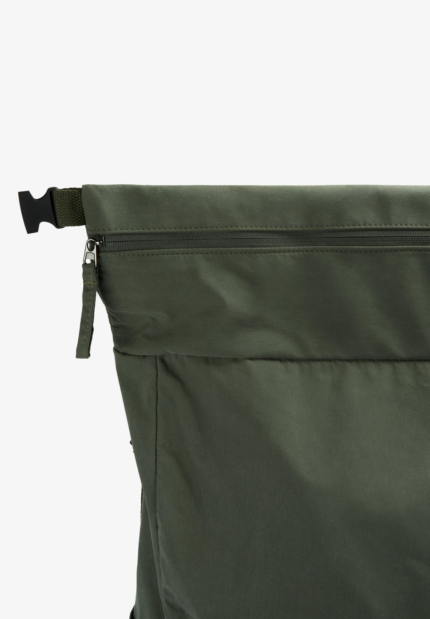 BACKPACK WITH POCKET AND BUTTONS