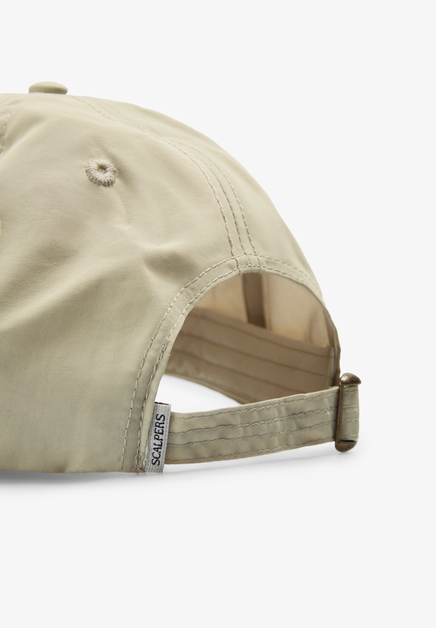 CASQUETTE TECHNIQUE BRODERIE CONTRASTANTE