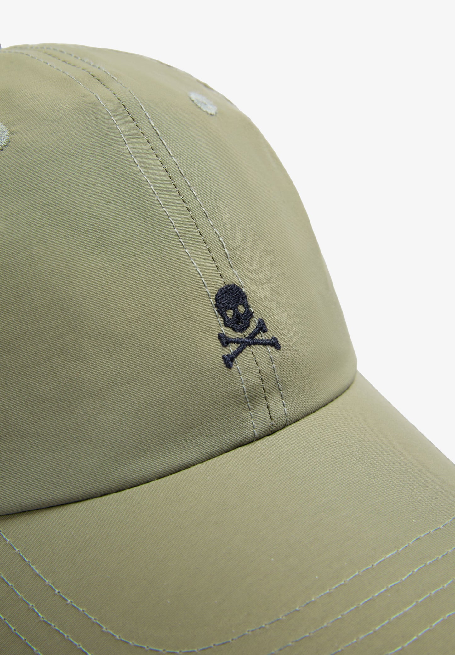 TECHNICAL CAP WITH CONTRAST EMBROIDERY