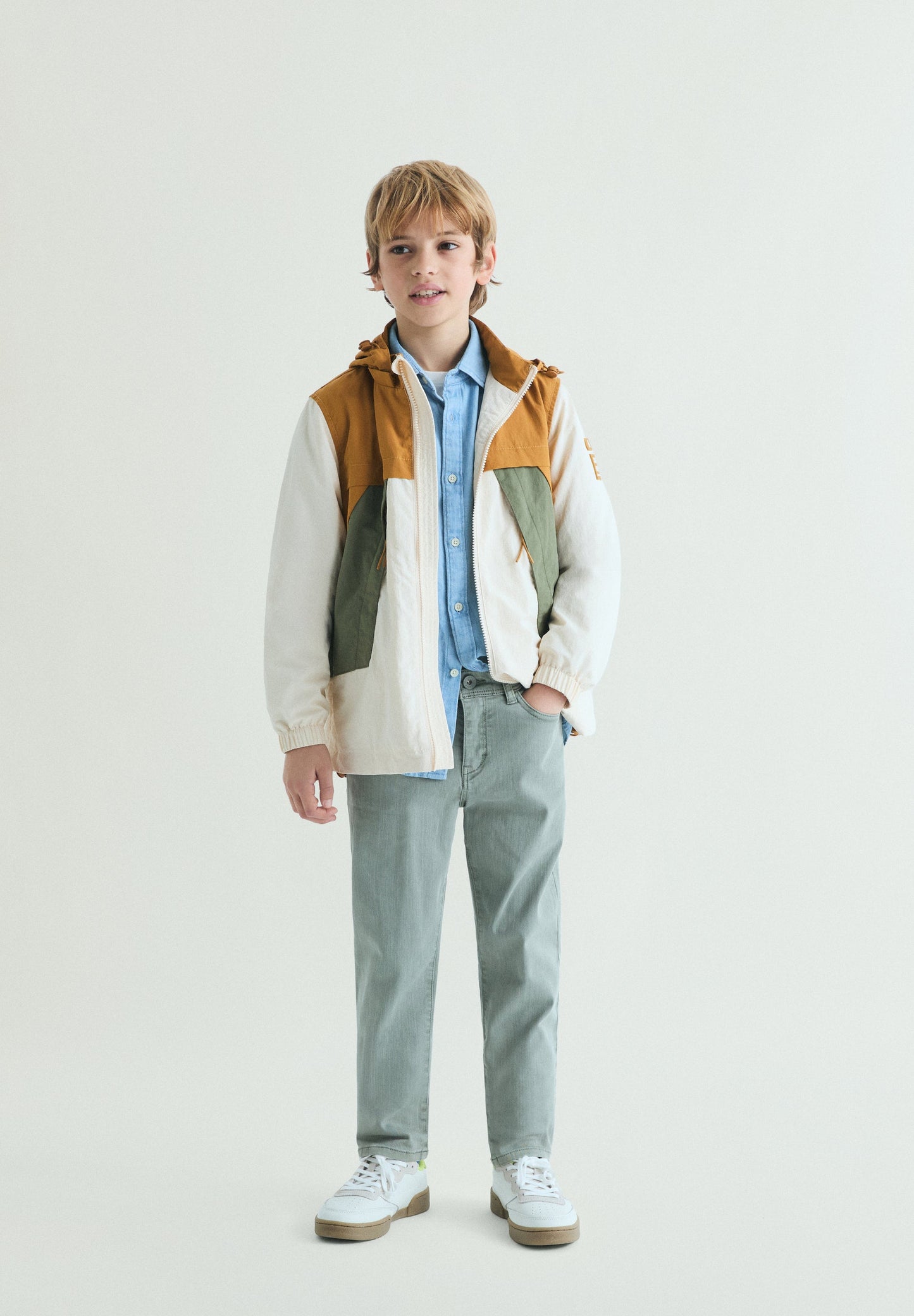 PANTALONI SLIM FIT A CINQUE TASCHE