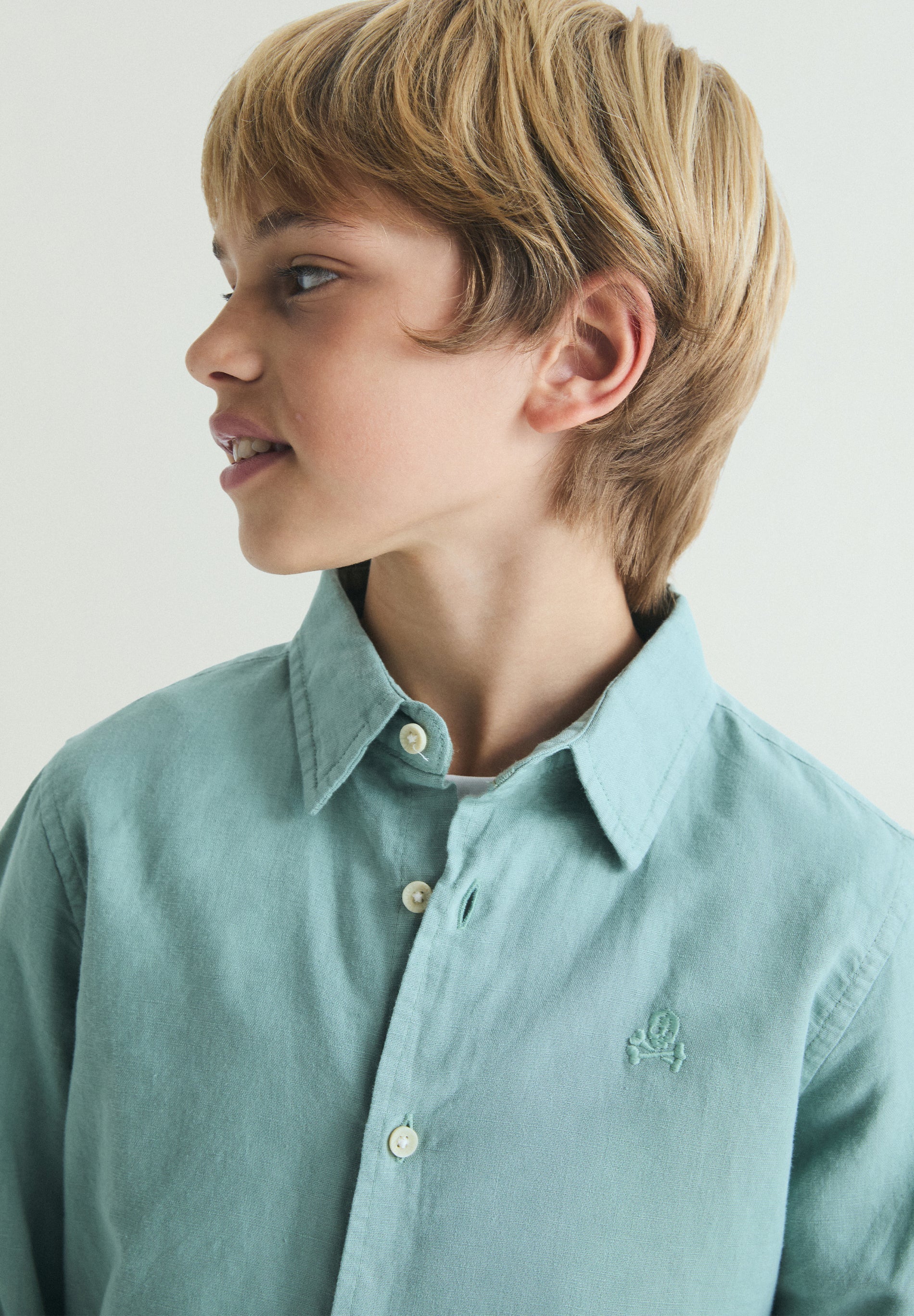 REGULAR FIT SKULL SHIRT