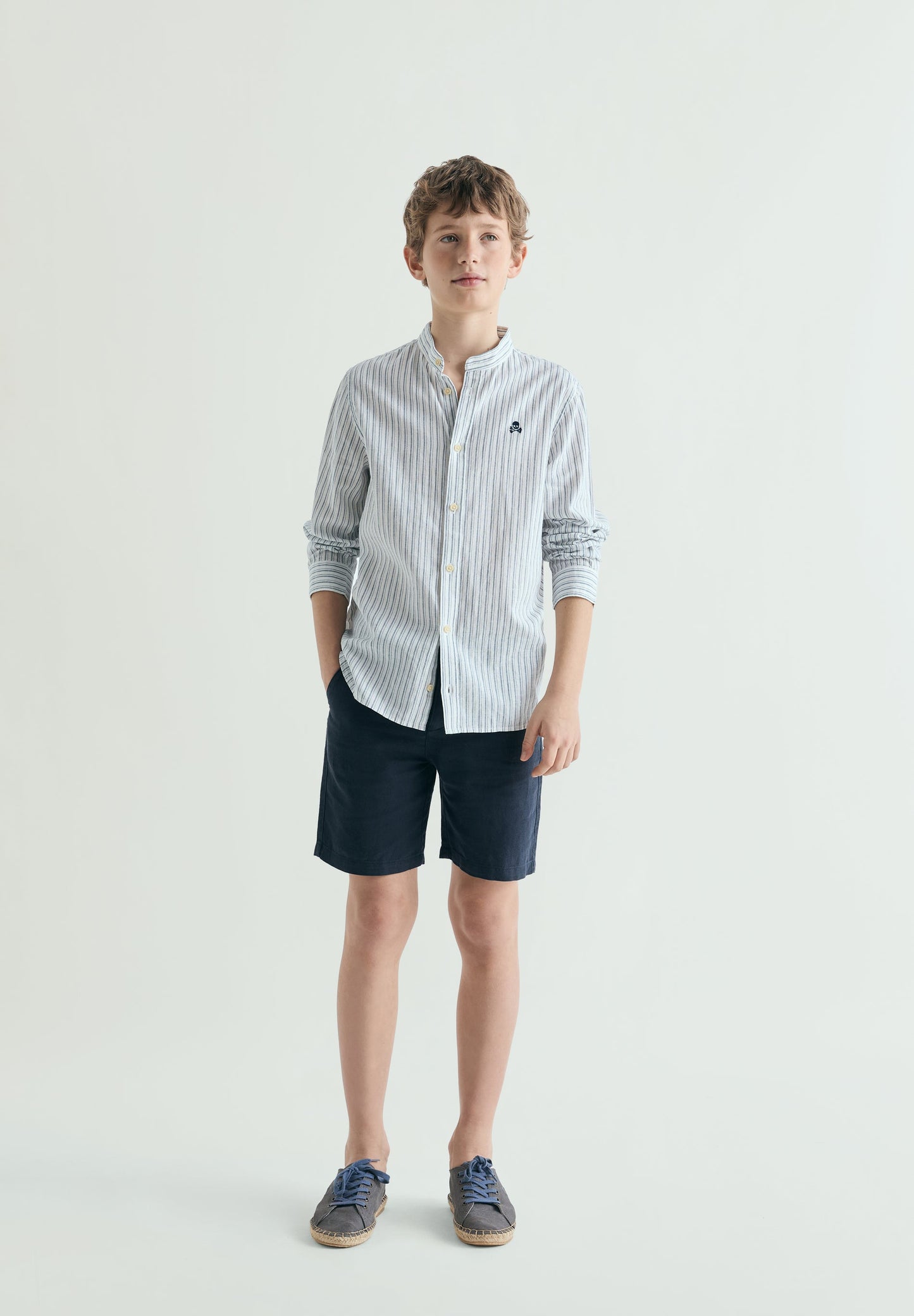 CAMICIA A RIGHE COLLETTO ALLA COREANA