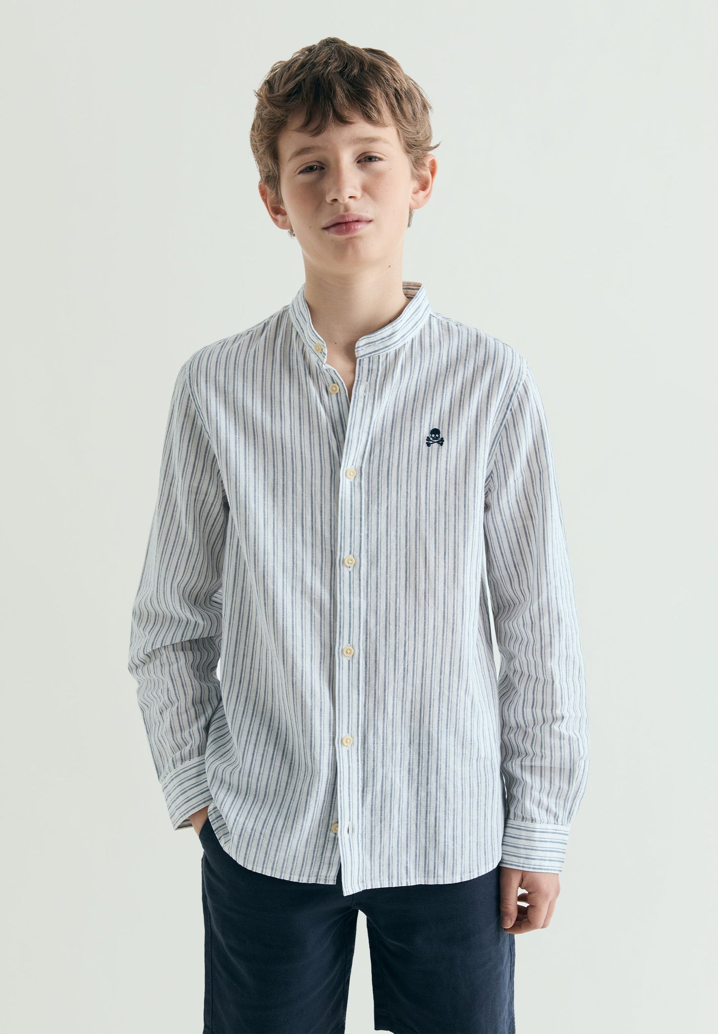 CAMICIA A RIGHE COLLETTO ALLA COREANA