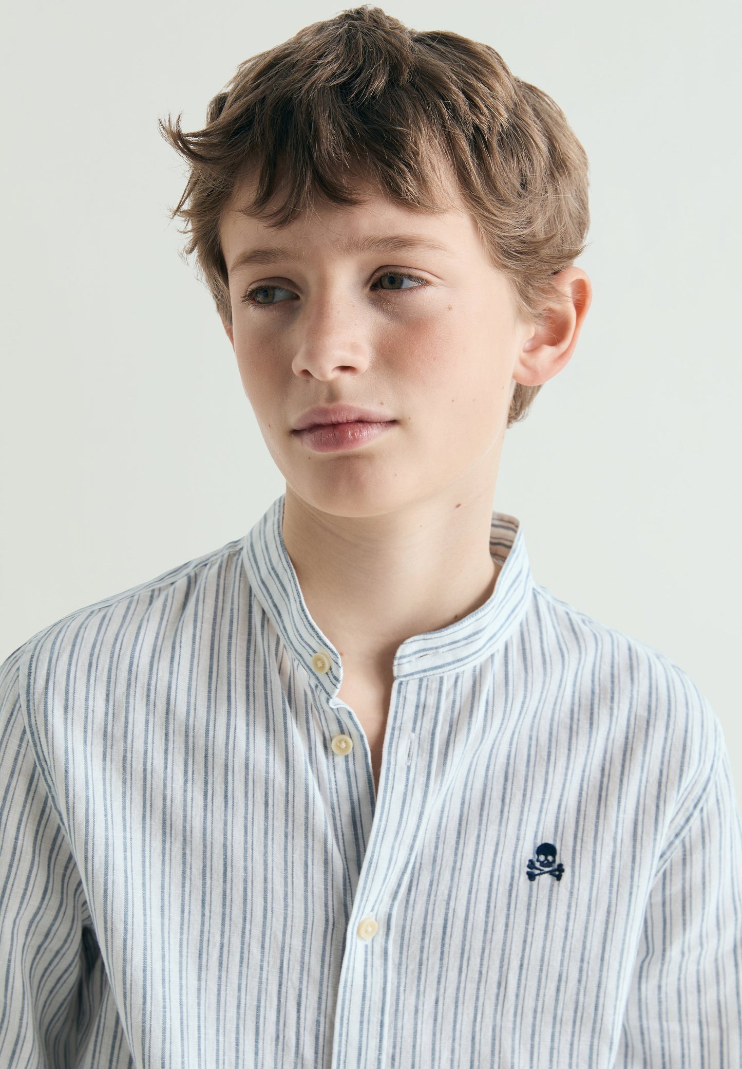 CAMICIA A RIGHE COLLETTO ALLA COREANA