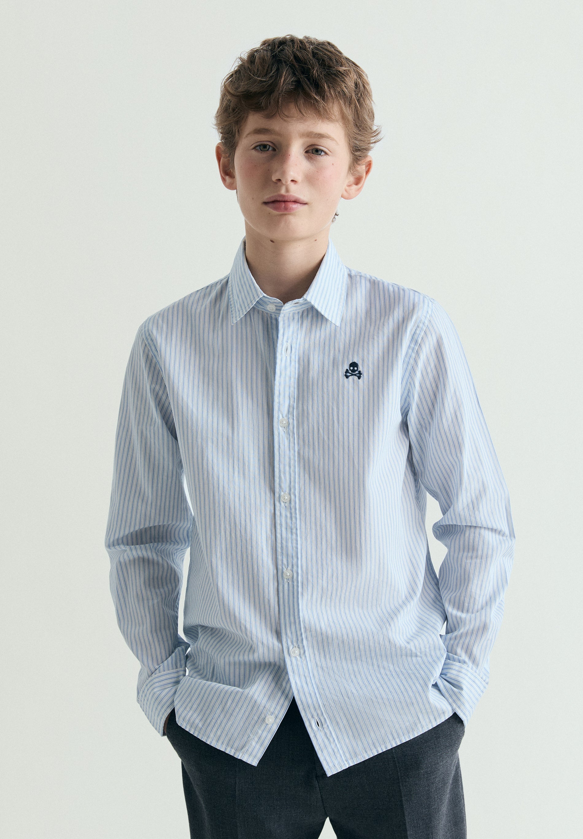 REGULAR FIT SKULL SHIRT