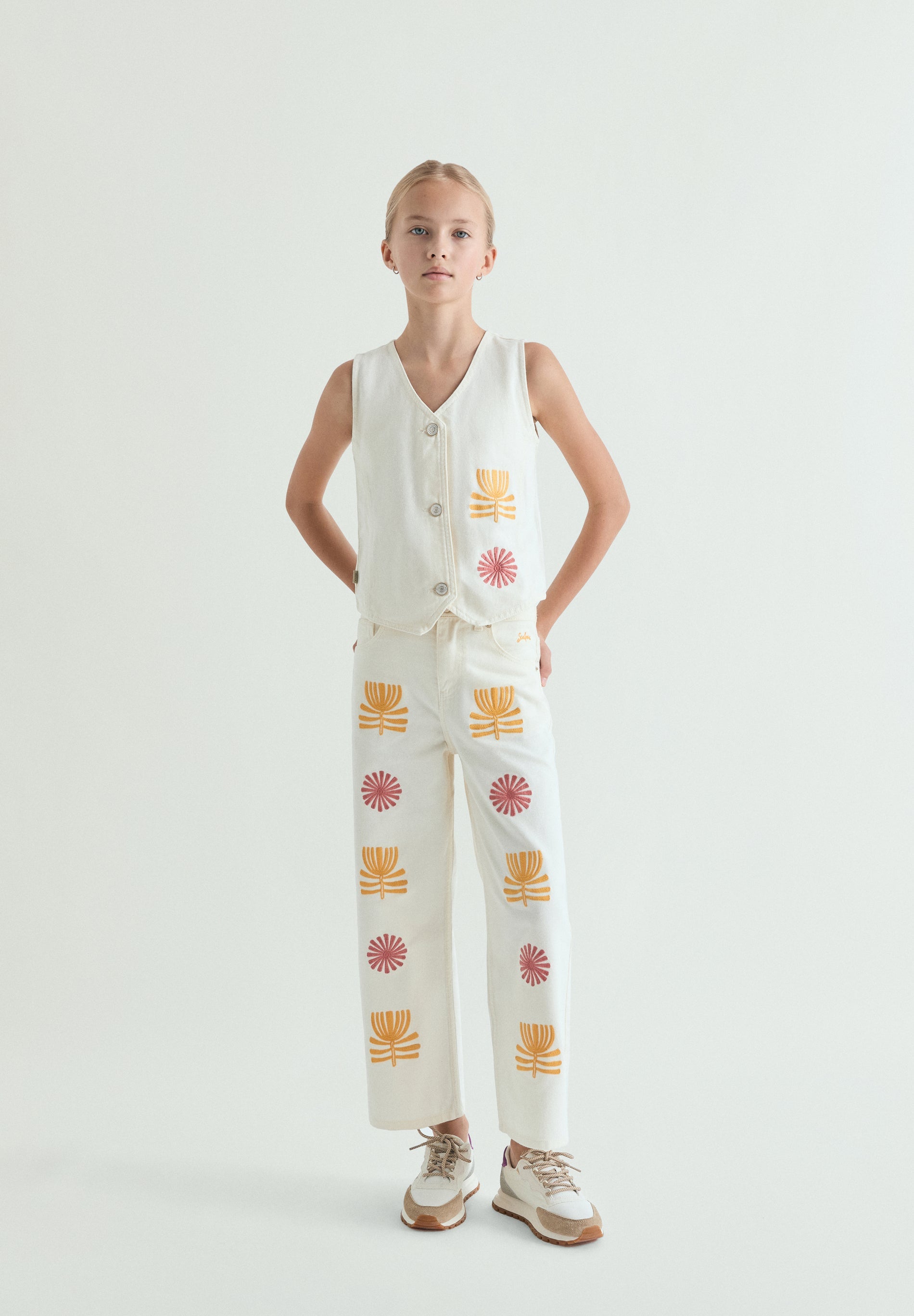 CULOTTE JEANS WITH EMBROIDERY