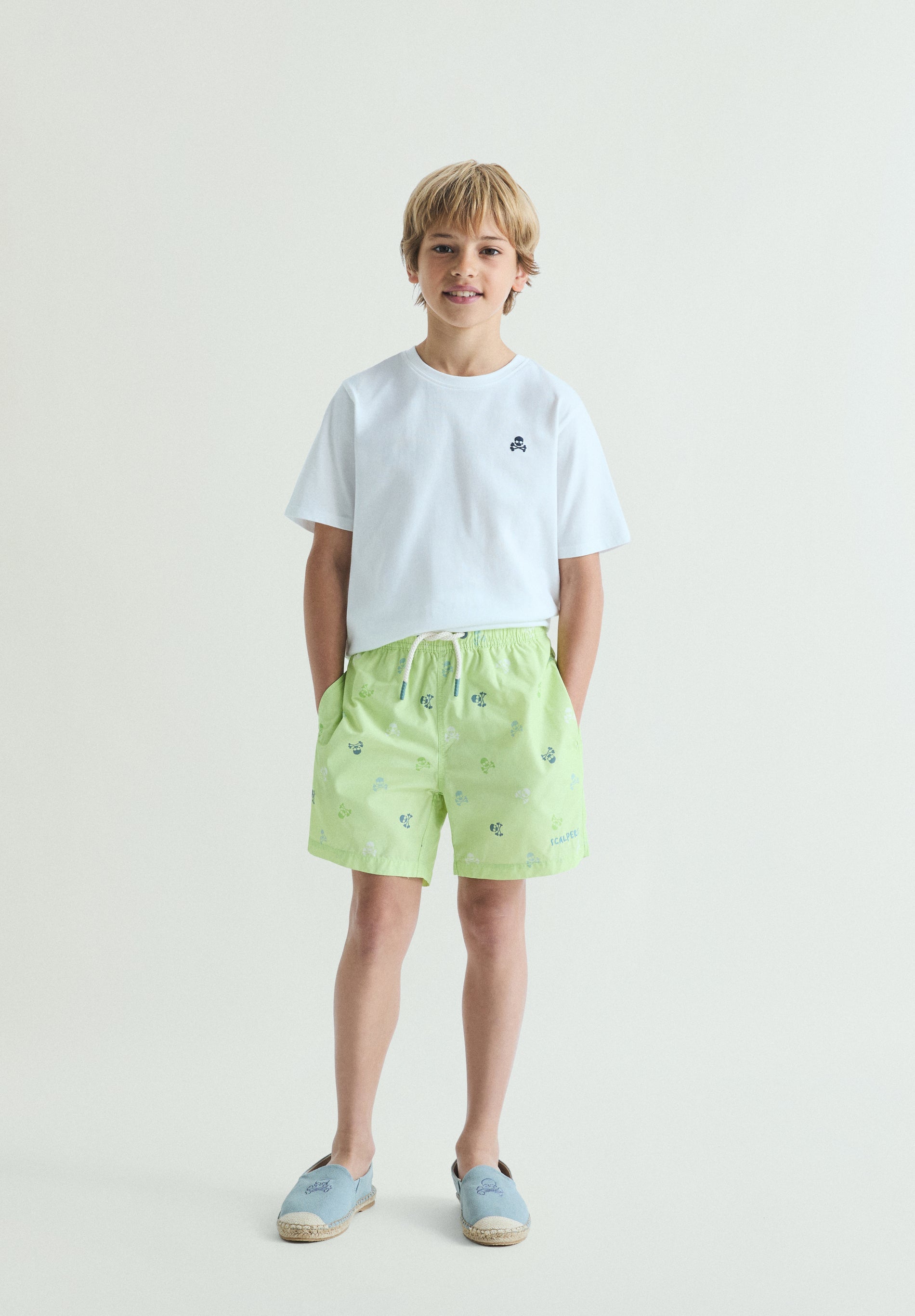 MULTI-COLOURED SKULL SWIMMING TRUNKS