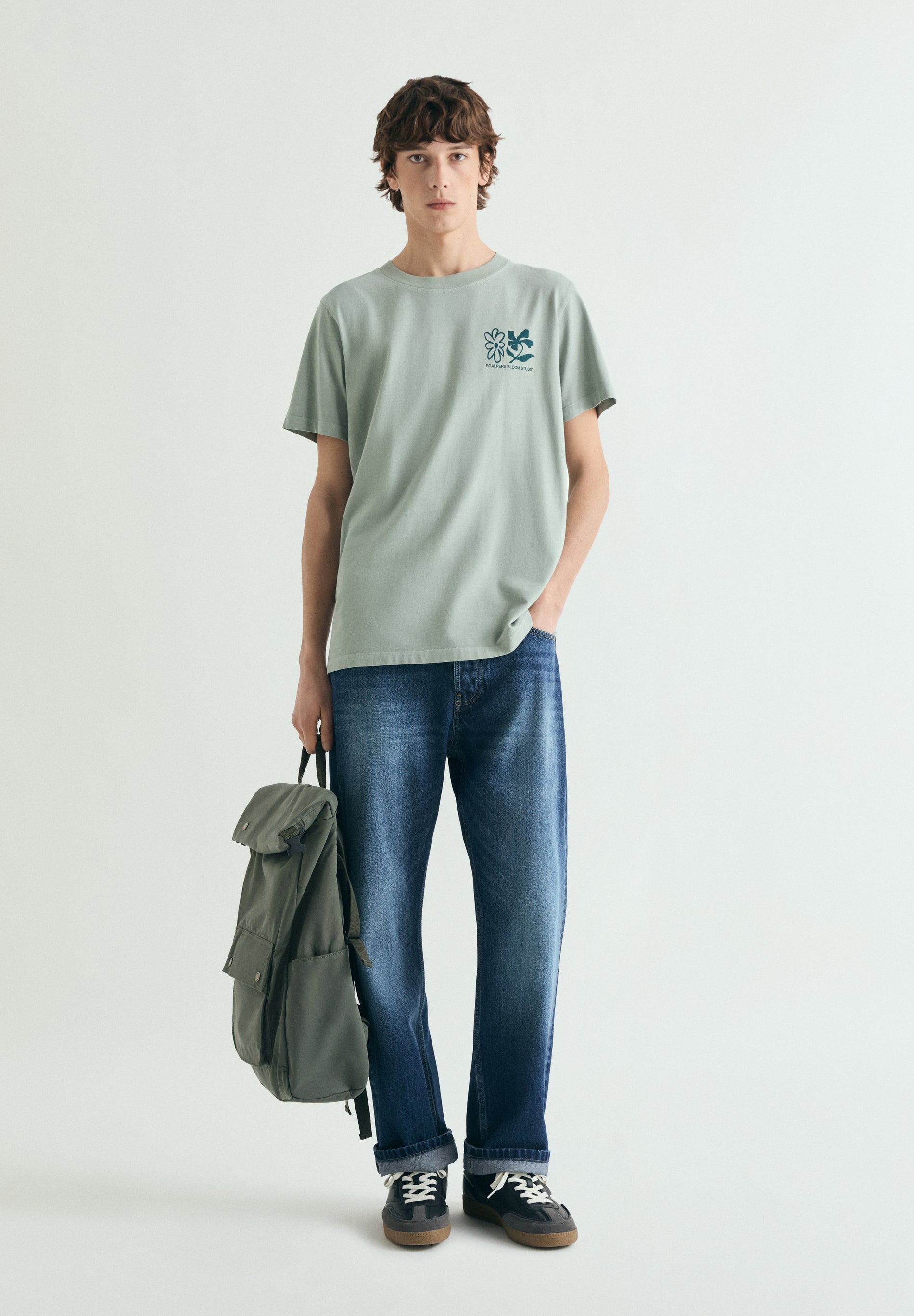 BLOOM PRINT T-SHIRT