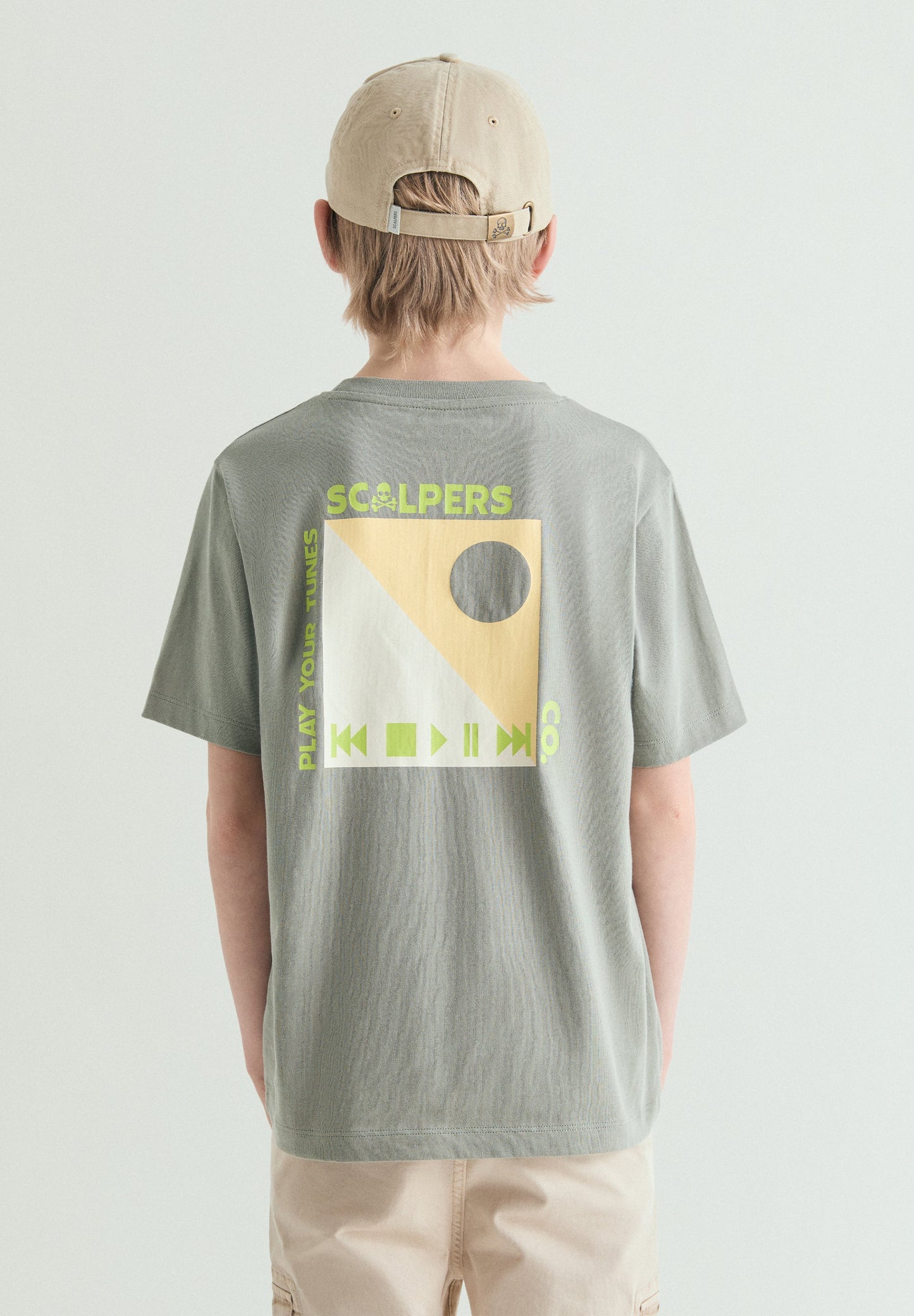 TUNE PRINT T-SHIRT