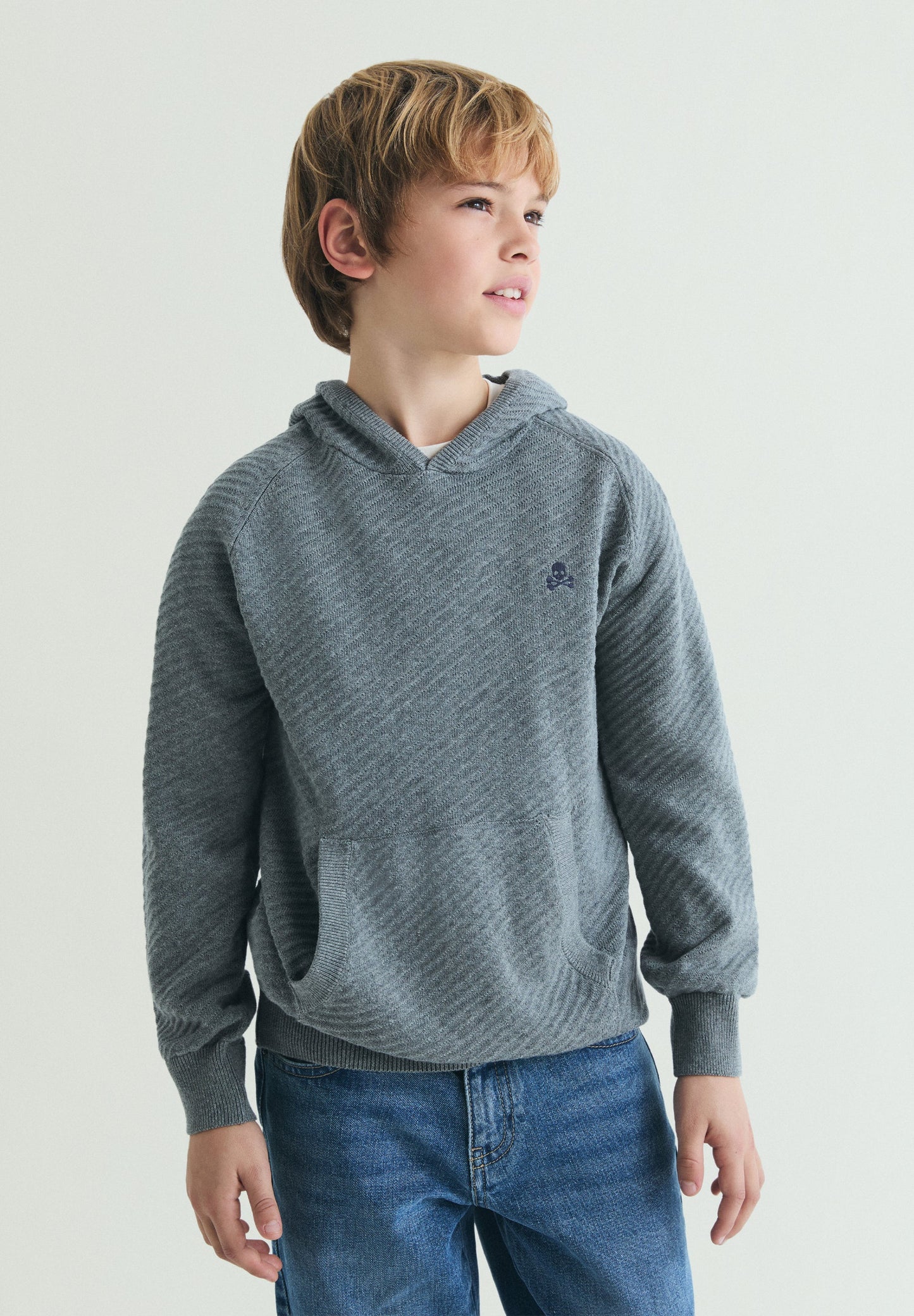 BASIC SKULL SWEATSHIRT