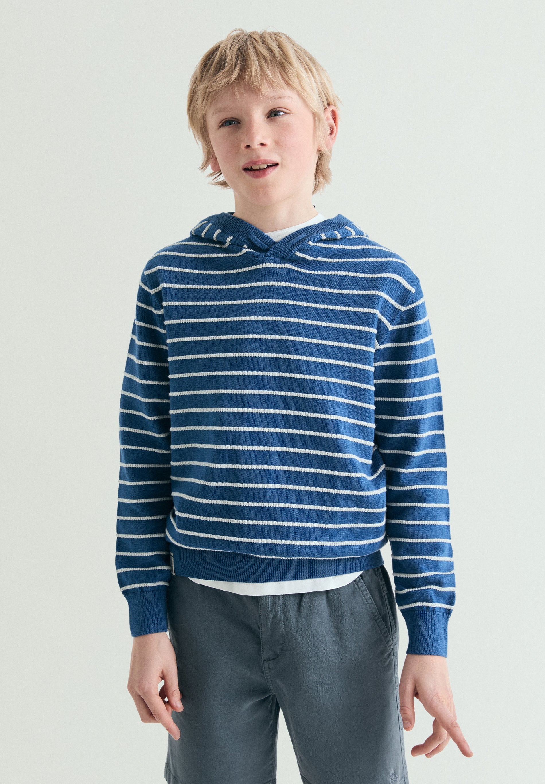 TRIKOT-HOODY MIT KAPUZE