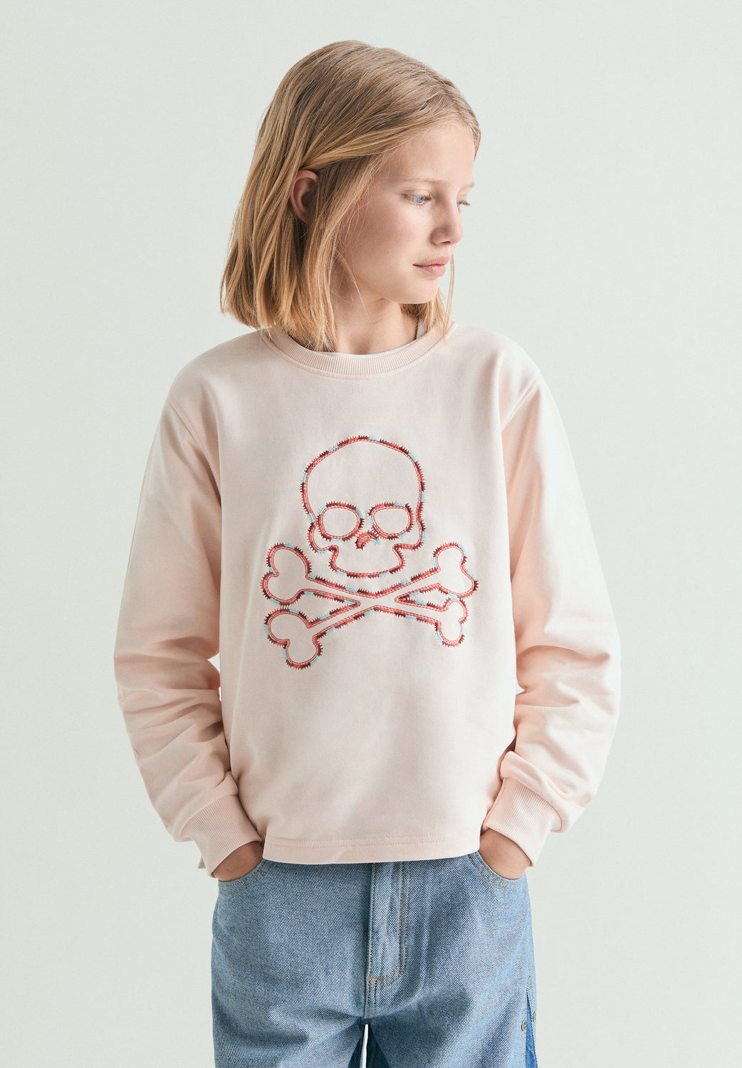 SUDADERA BORDADA CONTRASTE - Scalpers