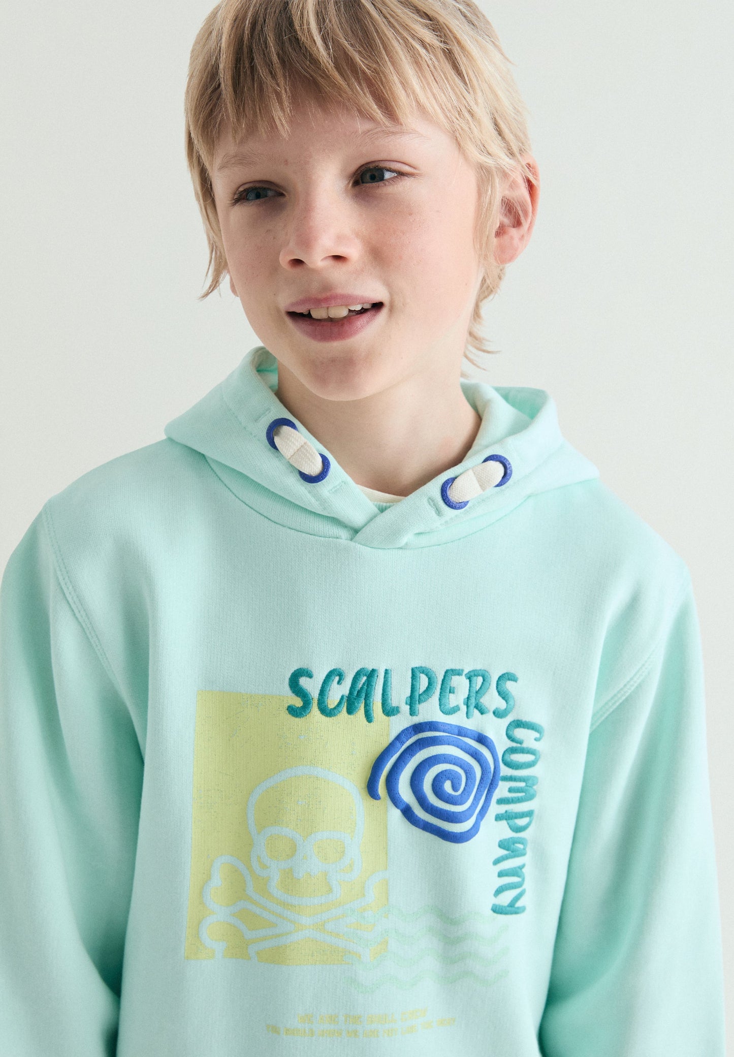 SKULL PRINT HOODIE