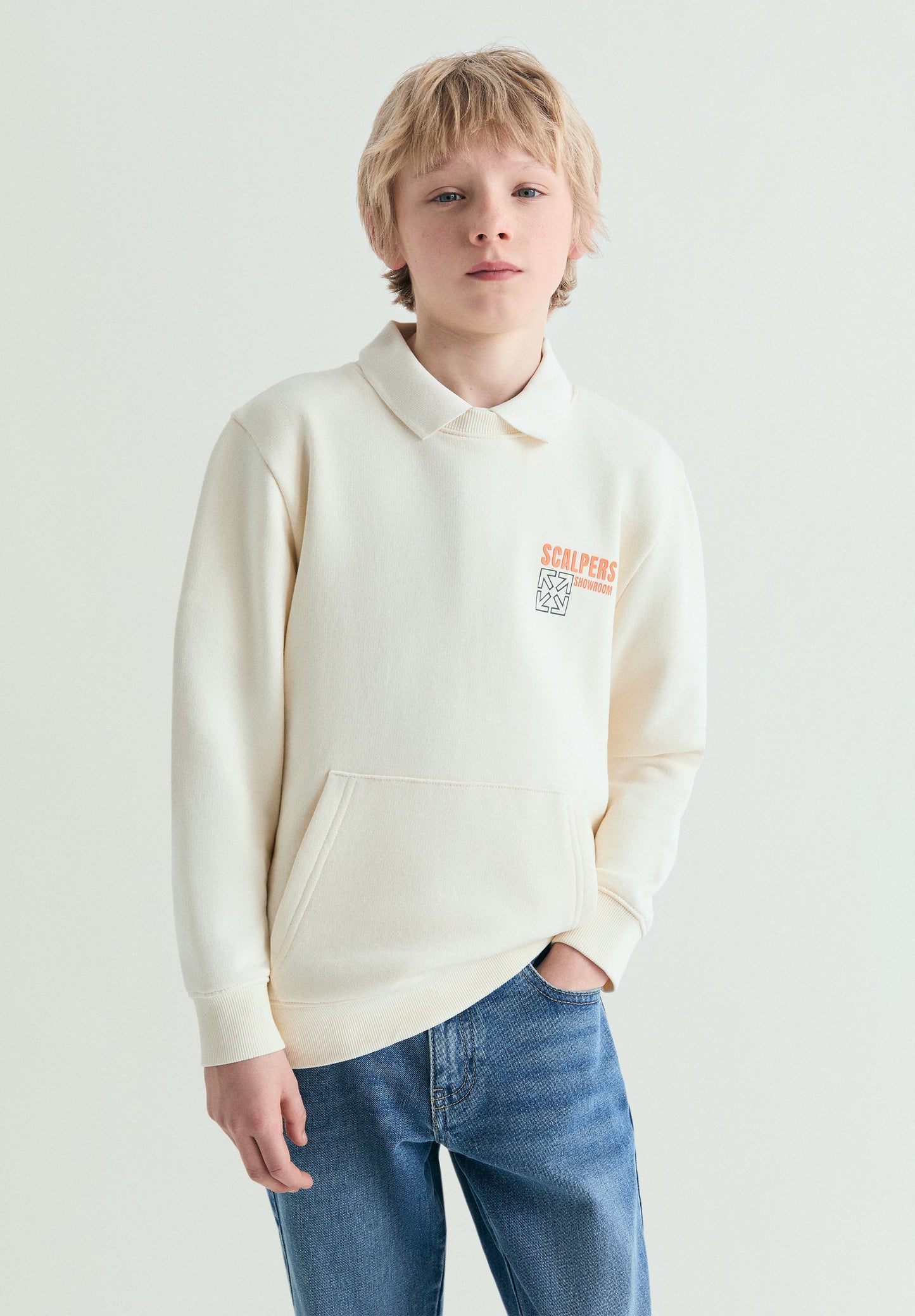 HOODY MIT TOTENKOPF-PRINT