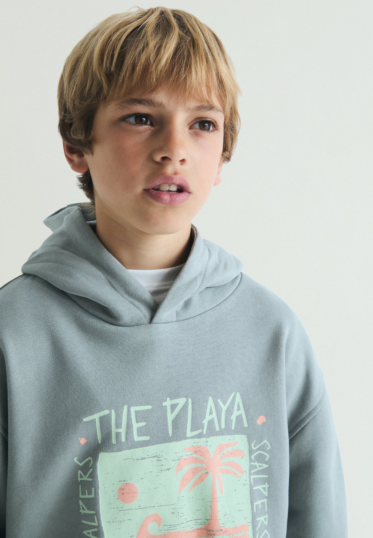 BEACH PRINT HOODIE