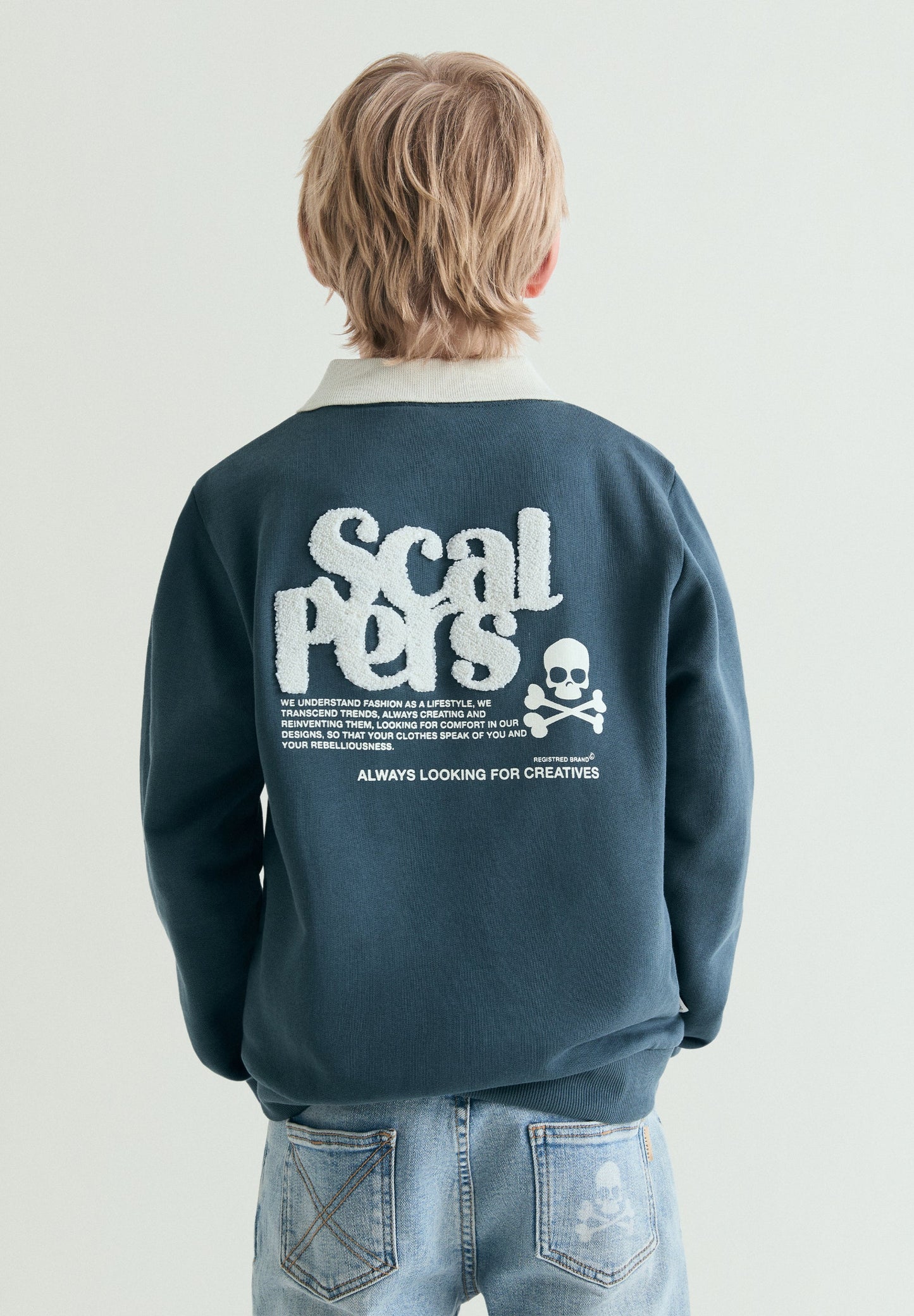 POLO SHIRT-STYLE SWEATSHIRT.