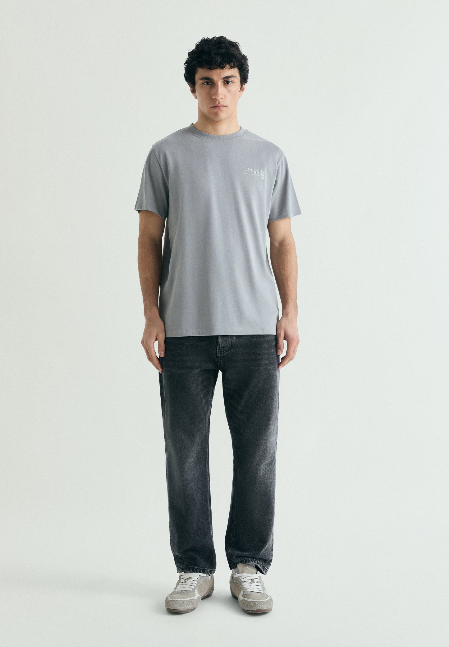 T-SHIRT IMPRIMÉ COUPE DROITE