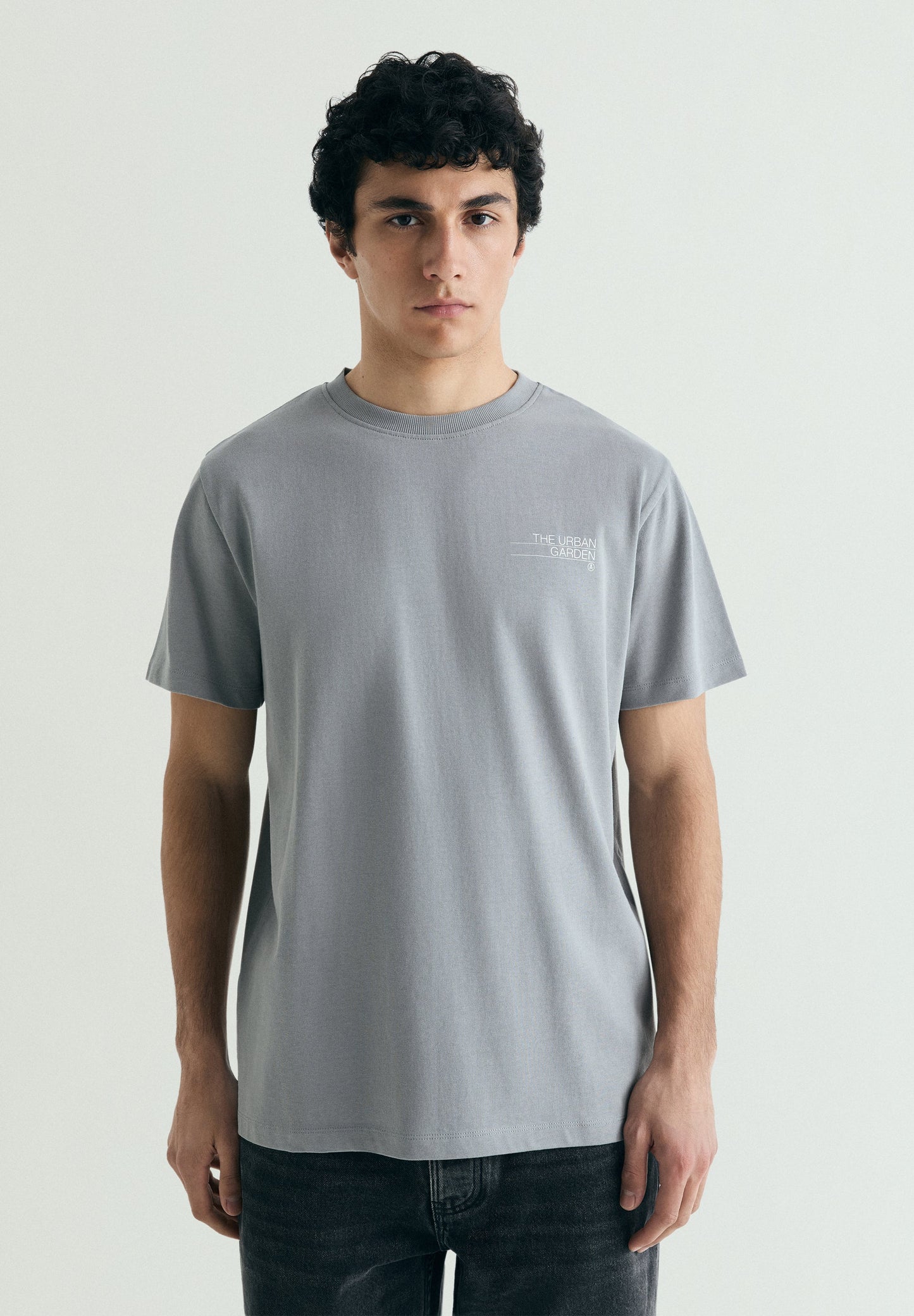 T-SHIRT IMPRIMÉ COUPE DROITE