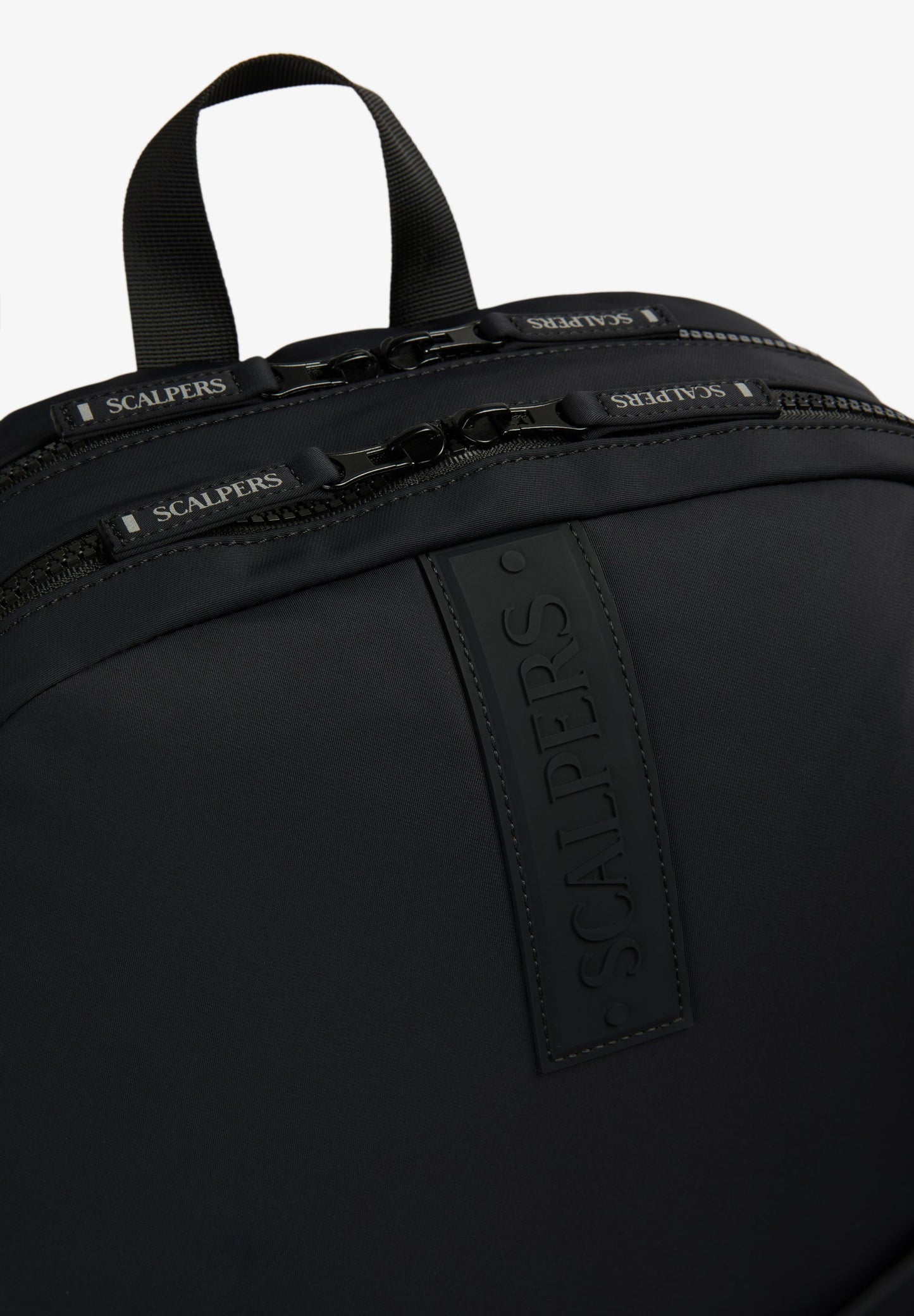 TECHNICAL BACKPACK WITH POCKETS