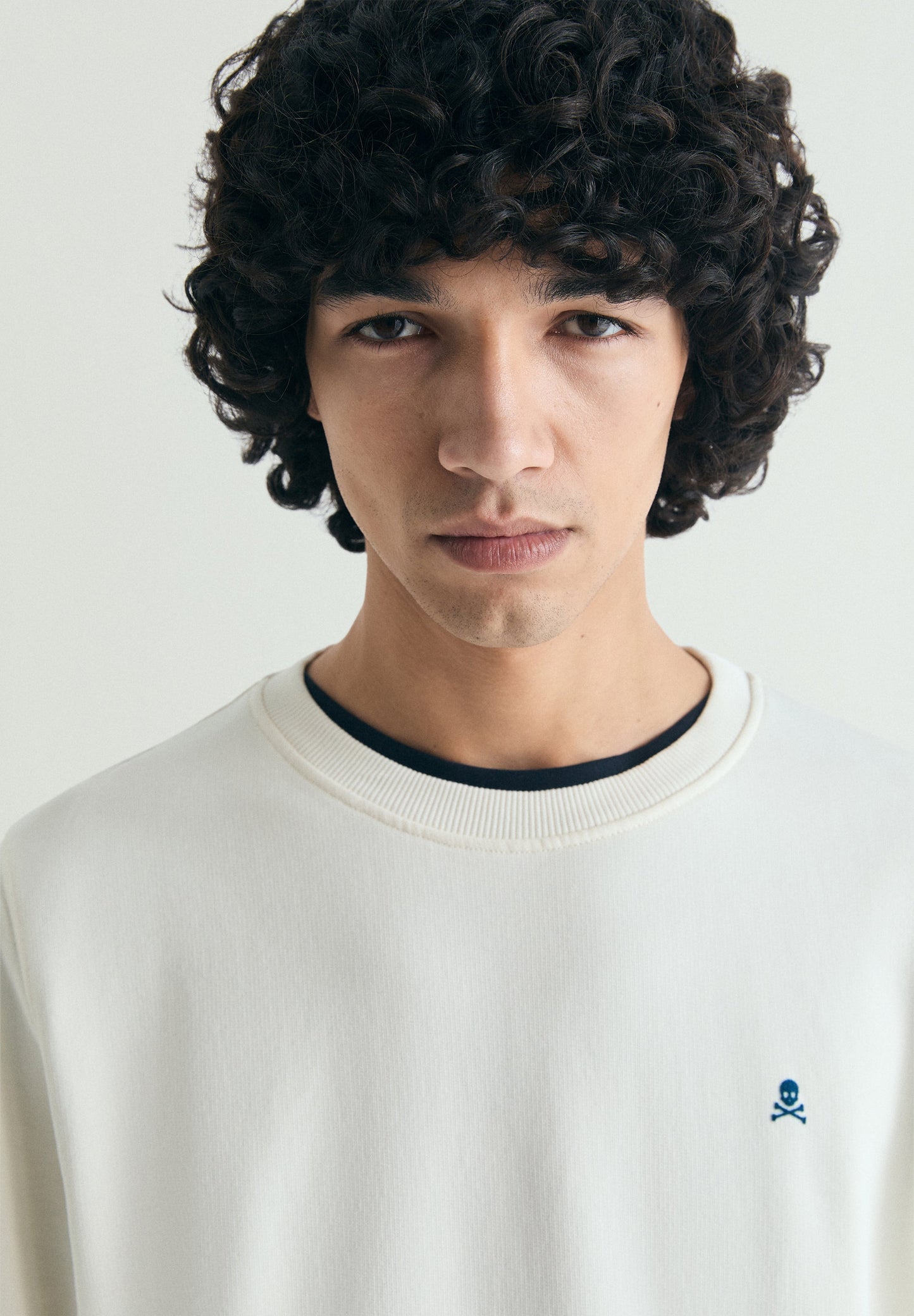 BASIC SWEATSHIRT WITH BACK PRINT