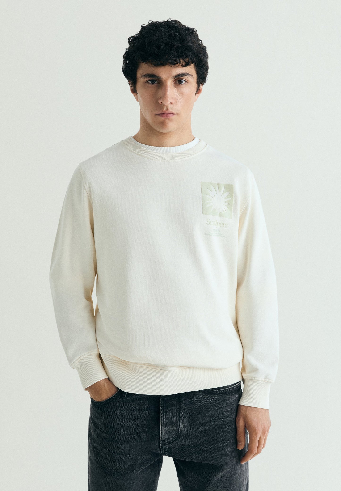 RELAXED FIT PRINTED SWEATSHIRT