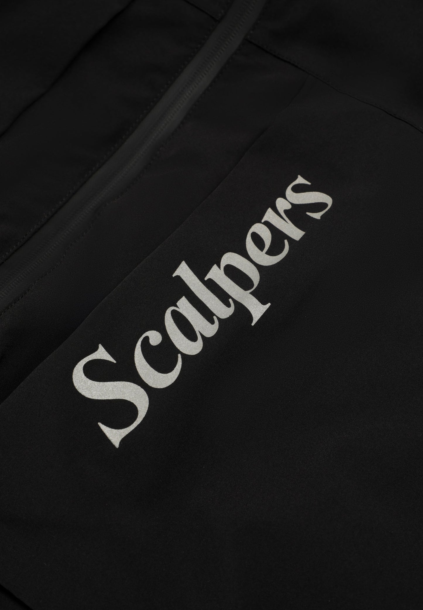 ZWEIFARBIGE SKIJACKE IM CARDIGAN-STIL