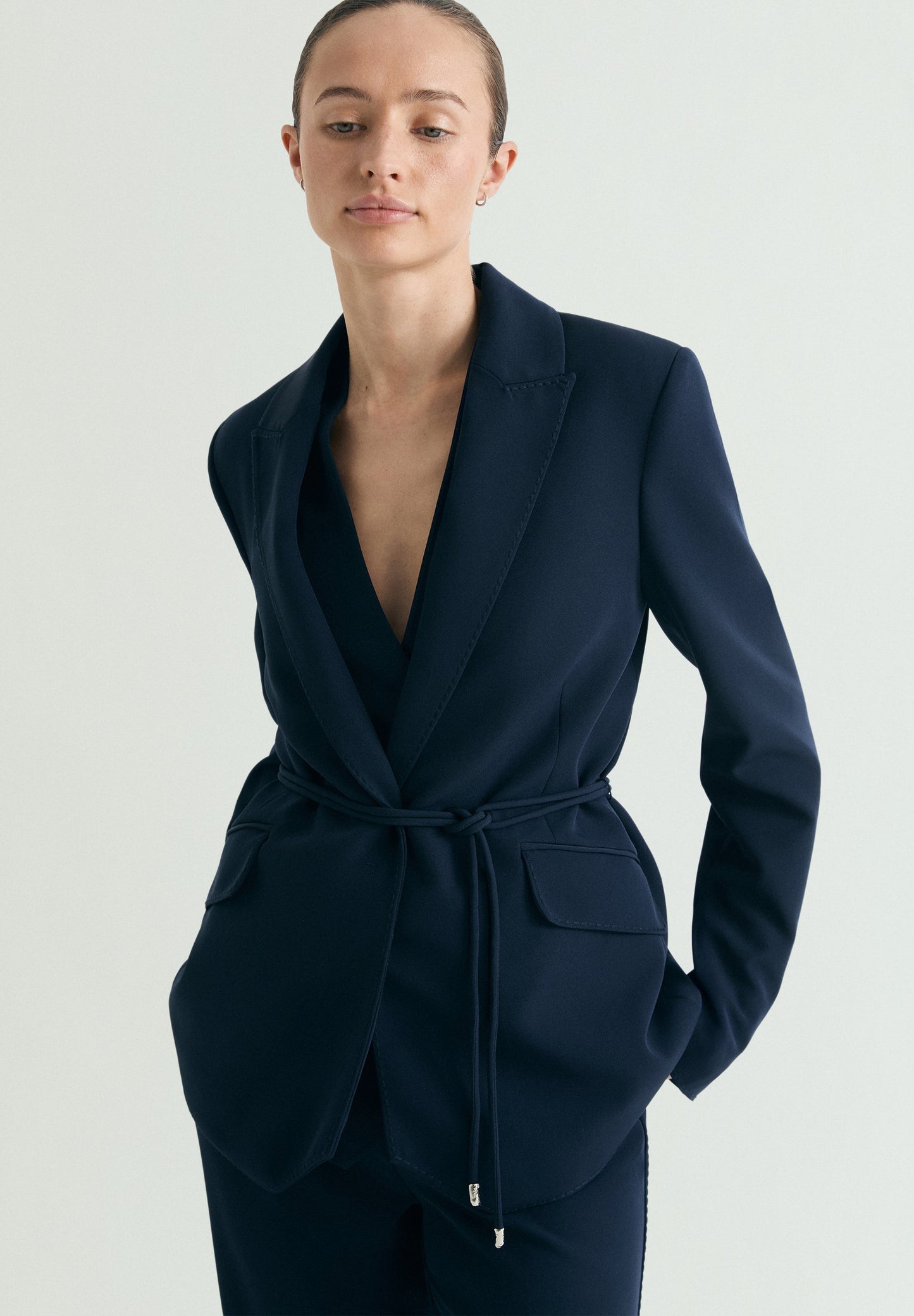 BLAZER WITH KNOT AT THE BELT