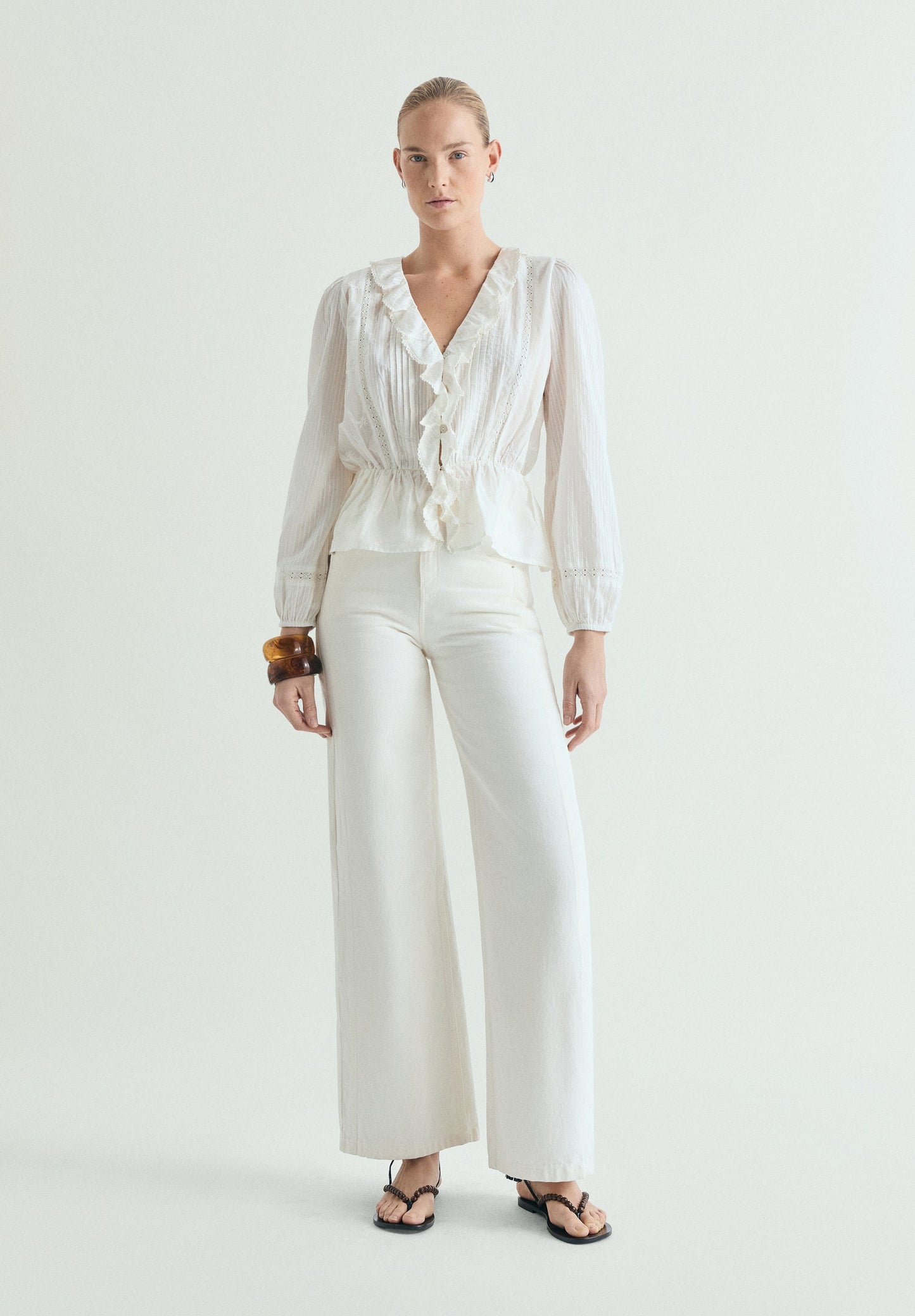 BLOUSE WITH GATHERS AND RUFFLES