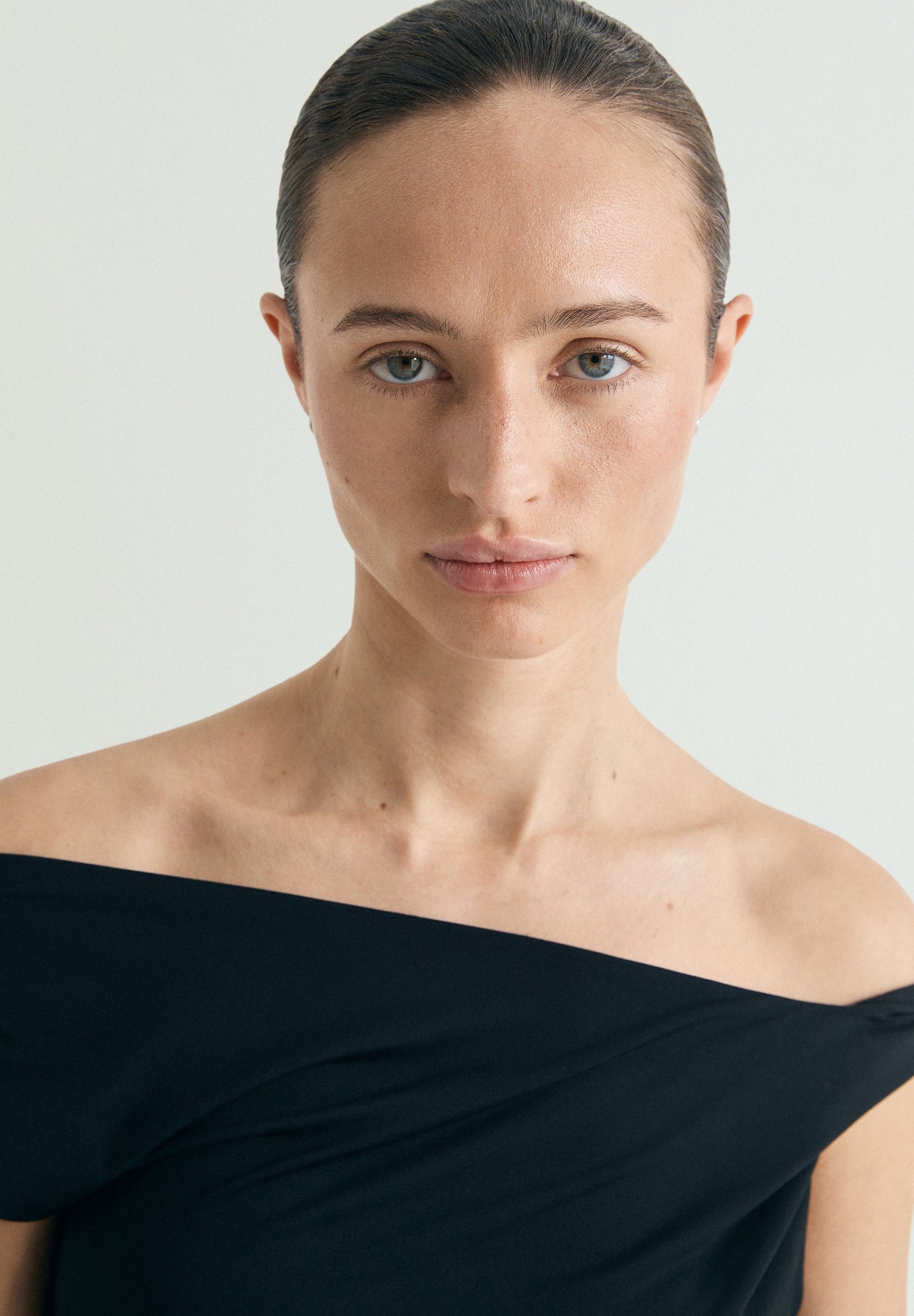 T-SHIRT DRAPÉ ASYMÉTRIQUE